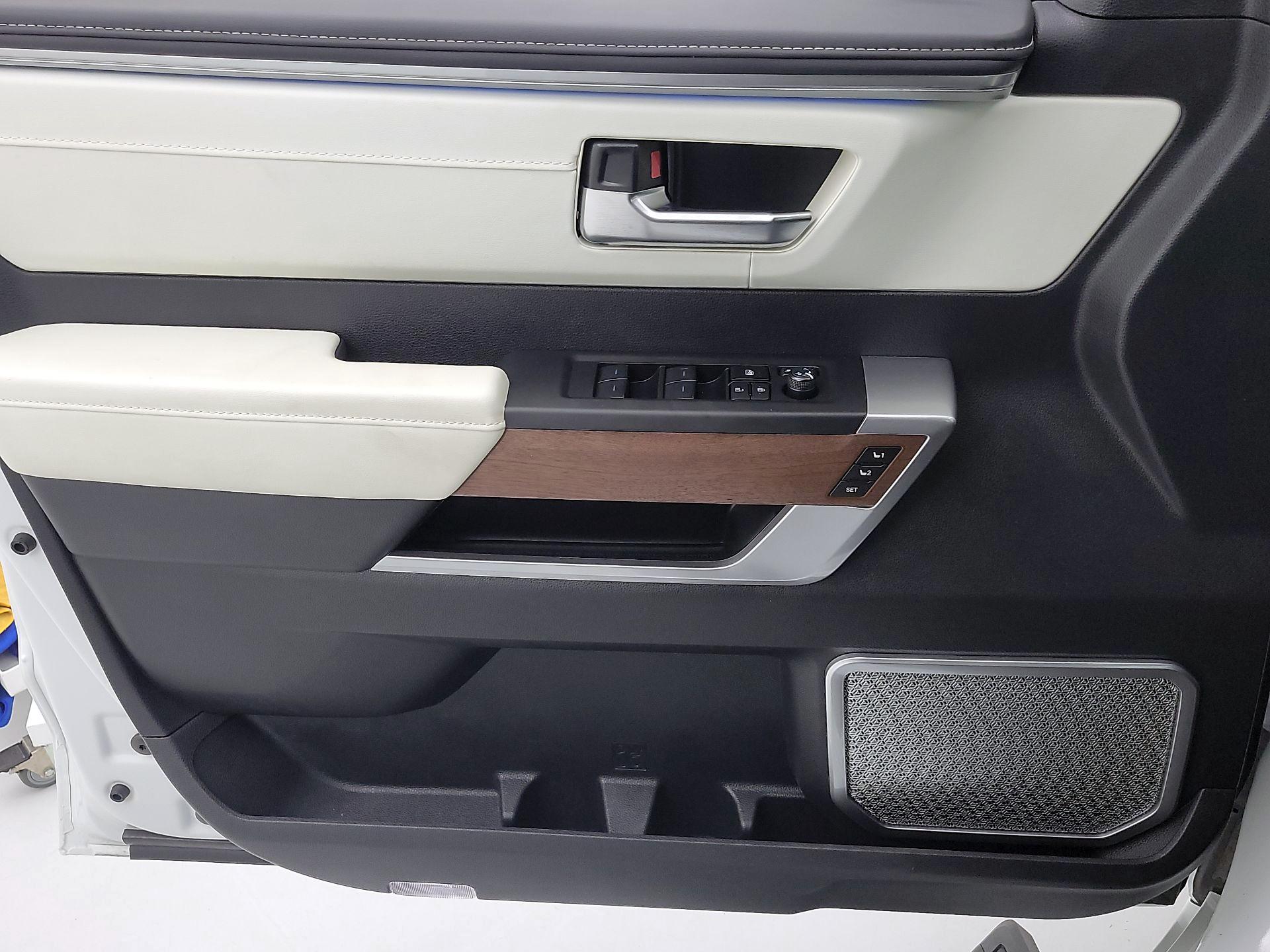 Thumbnail: 2024 Toyota Sequoia - 12