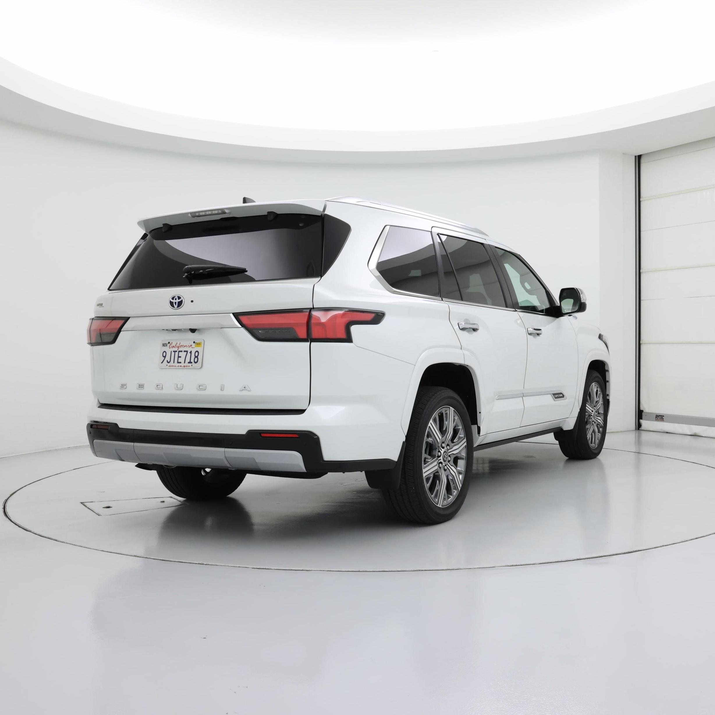 Thumbnail: 2024 Toyota Sequoia - 8