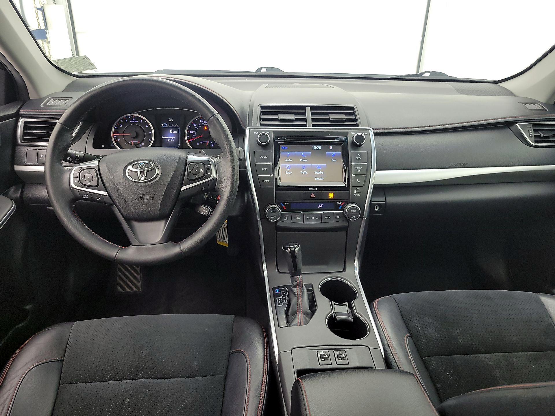 Thumbnail: 2016 Toyota Camry - 9