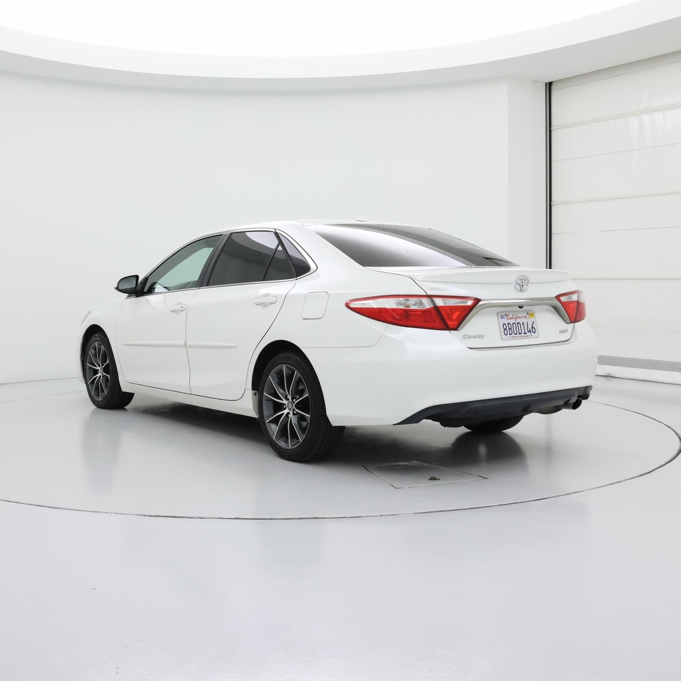 Thumbnail: 2016 Toyota Camry - 2