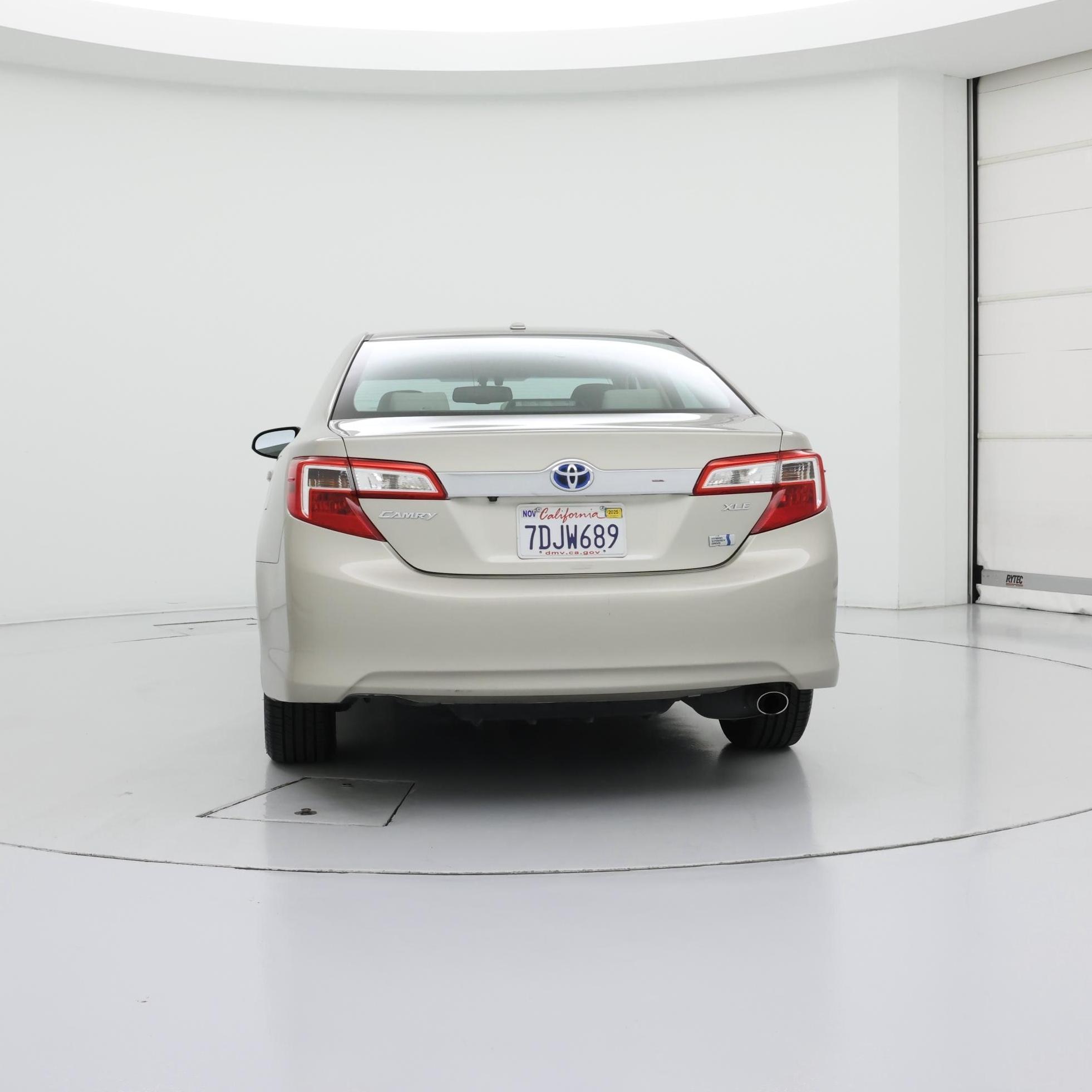 Thumbnail: 2014 Toyota Camry - 6