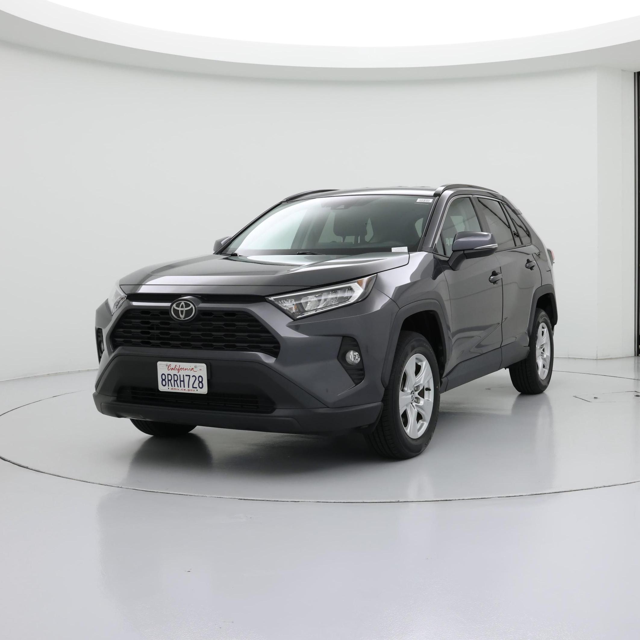 Thumbnail: 2020 Toyota RAV4 - 4