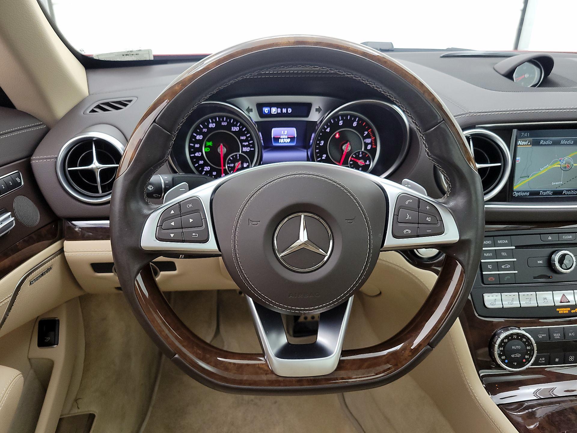 Thumbnail: 2020 Mercedes-Benz SL-Class - 10