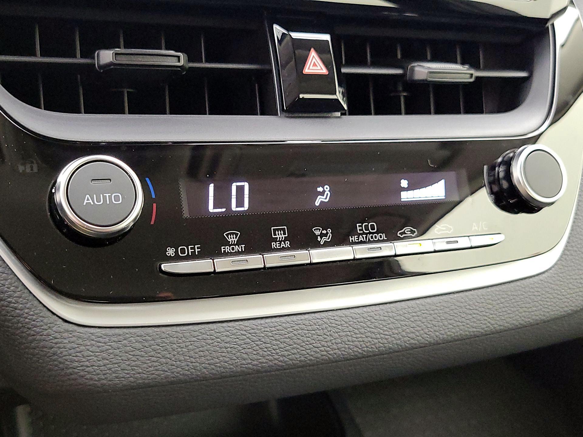 Thumbnail: 2024 Toyota Corolla - 16