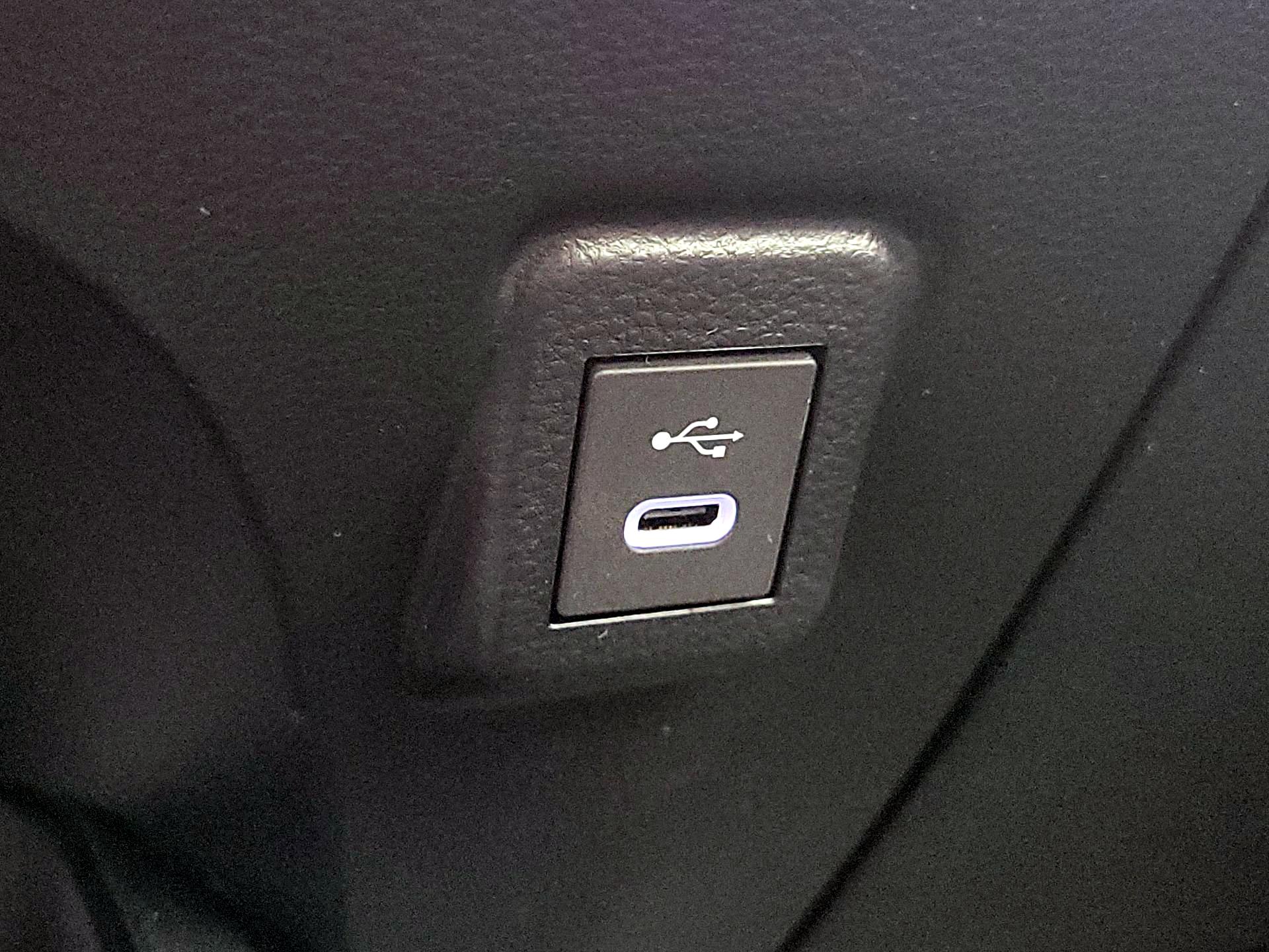 Thumbnail: 2024 Toyota Corolla - 18