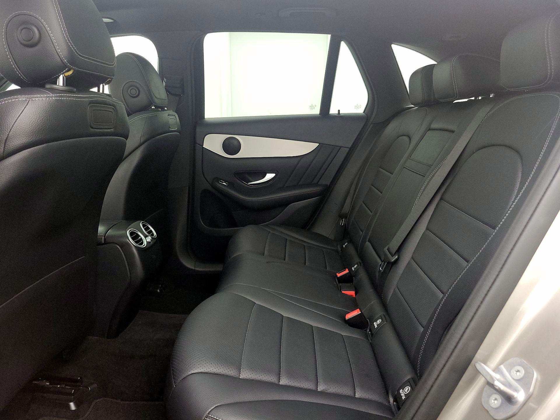 Thumbnail: 2019 Mercedes-Benz GLC - 20