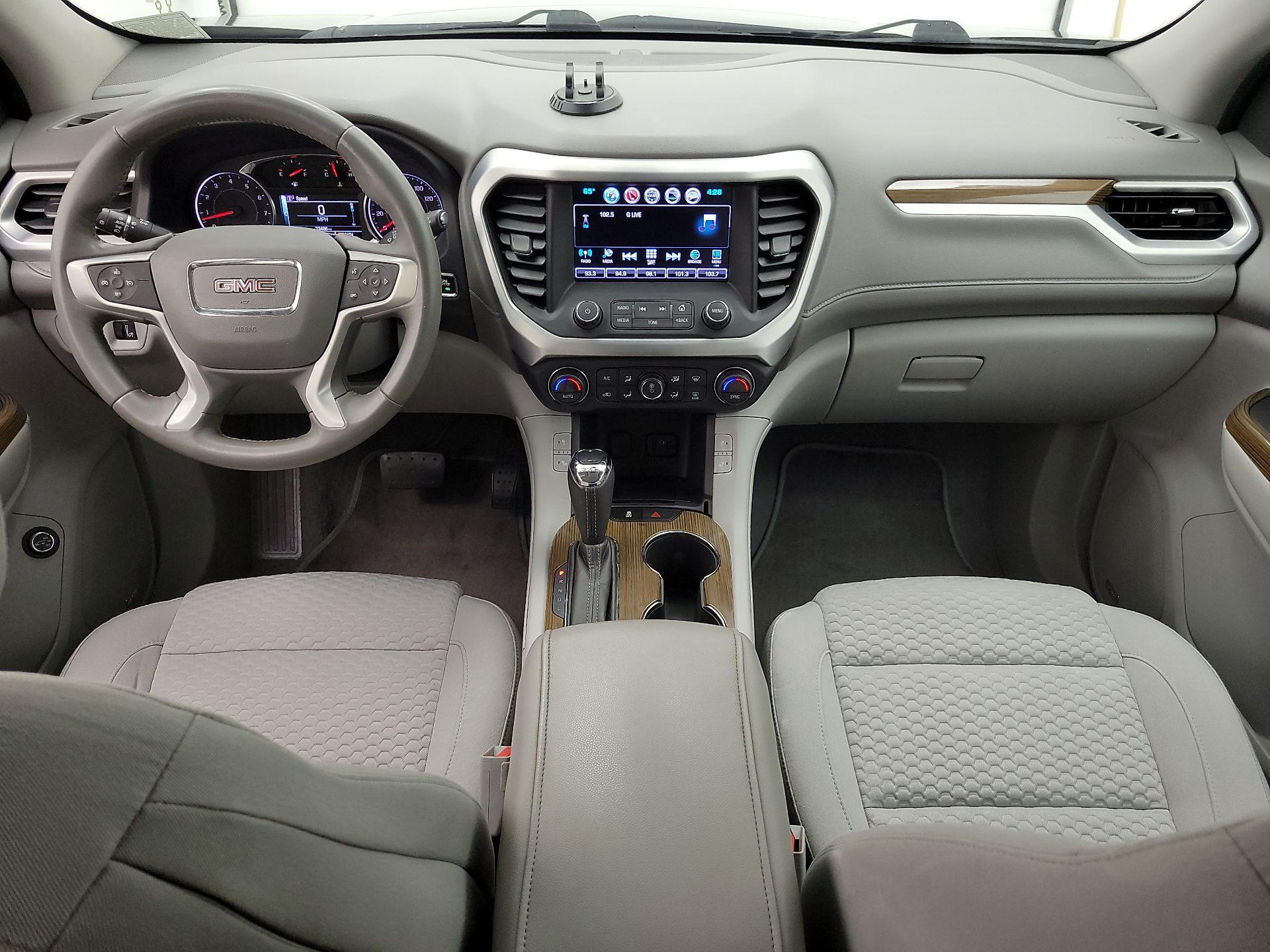 Thumbnail: 2017 GMC Acadia - 9