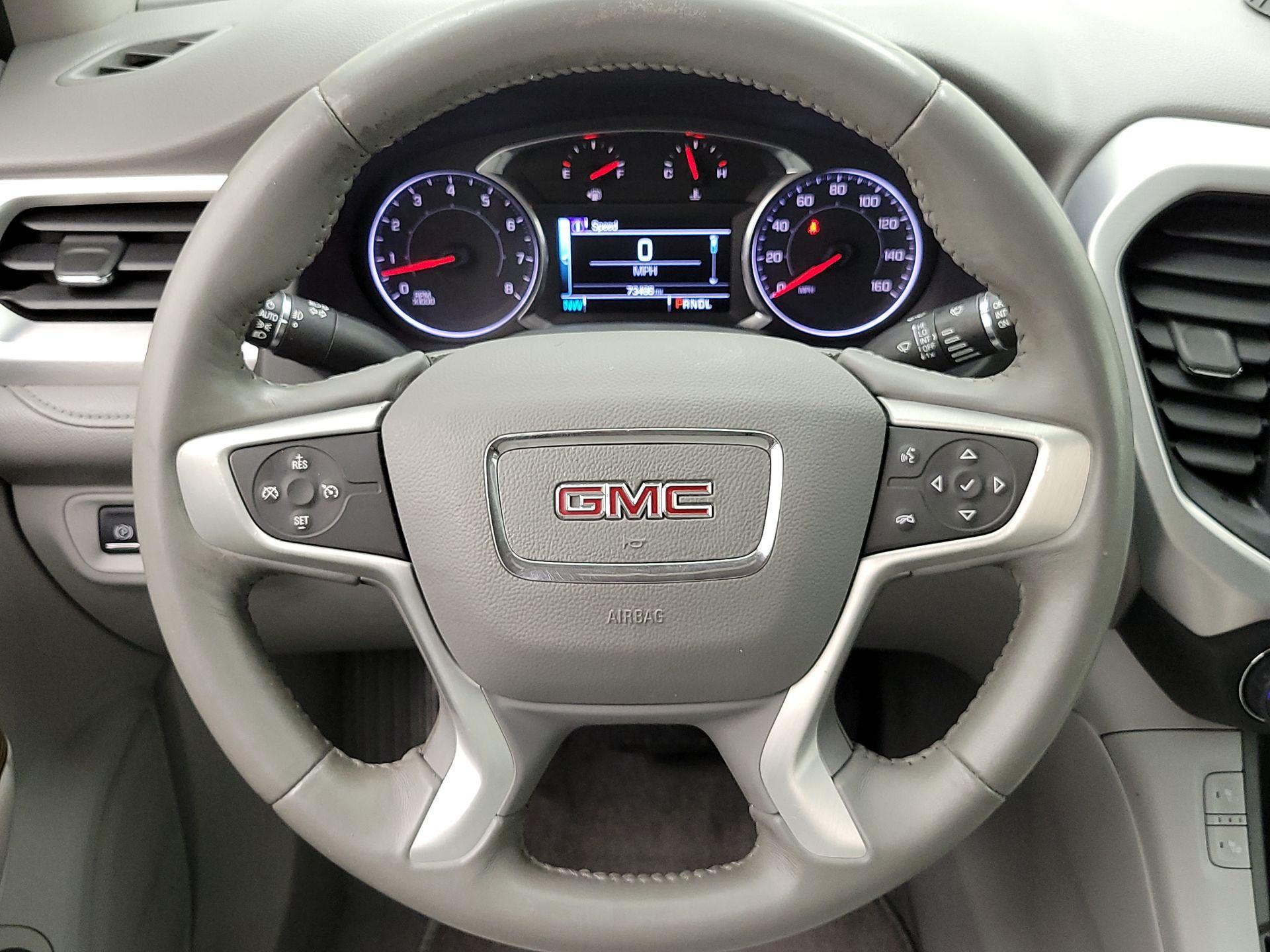 Thumbnail: 2017 GMC Acadia - 10