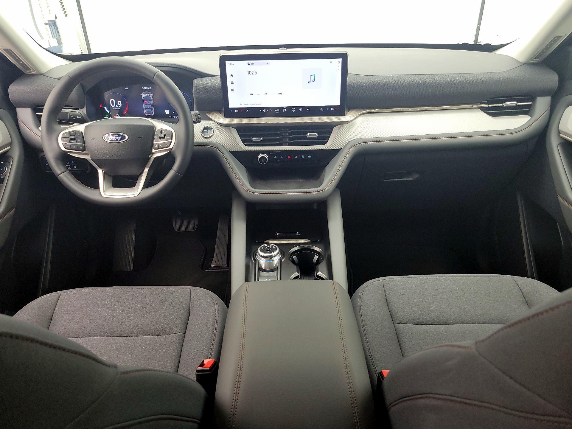 Thumbnail: 2025 Ford Explorer - 9