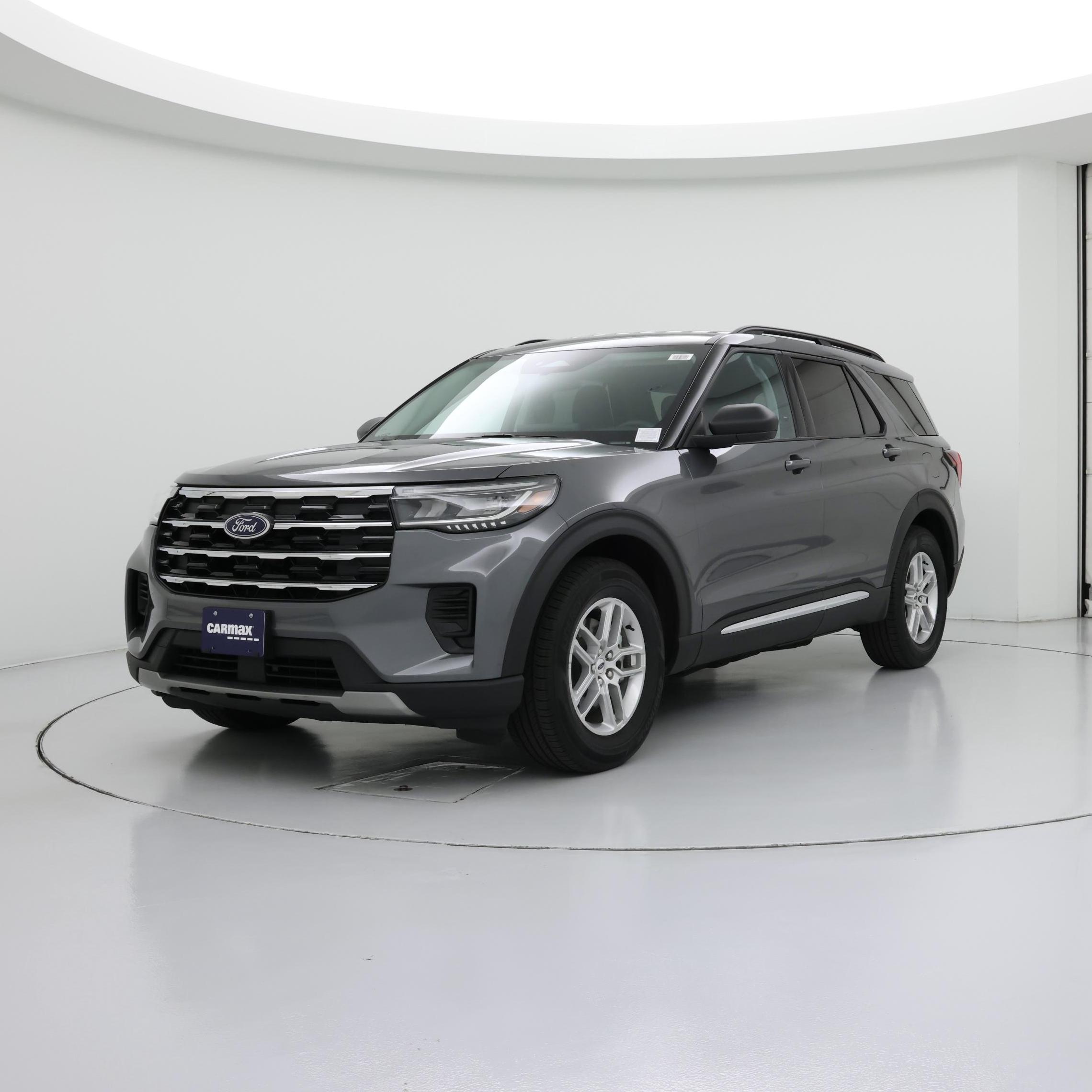 Thumbnail: 2025 Ford Explorer - 4