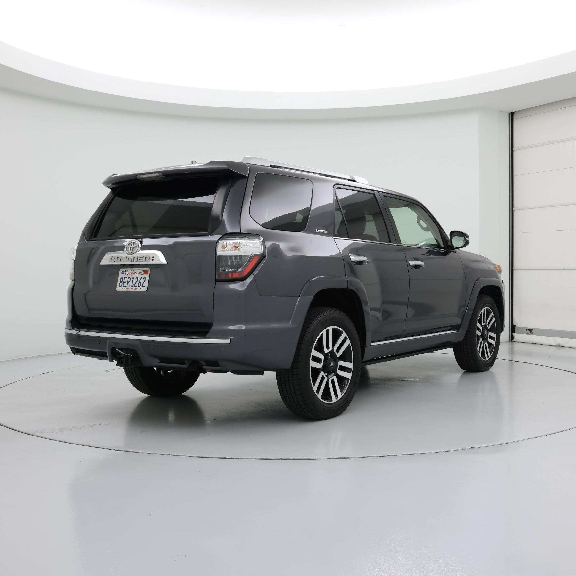Thumbnail: 2018 Toyota 4Runner - 8