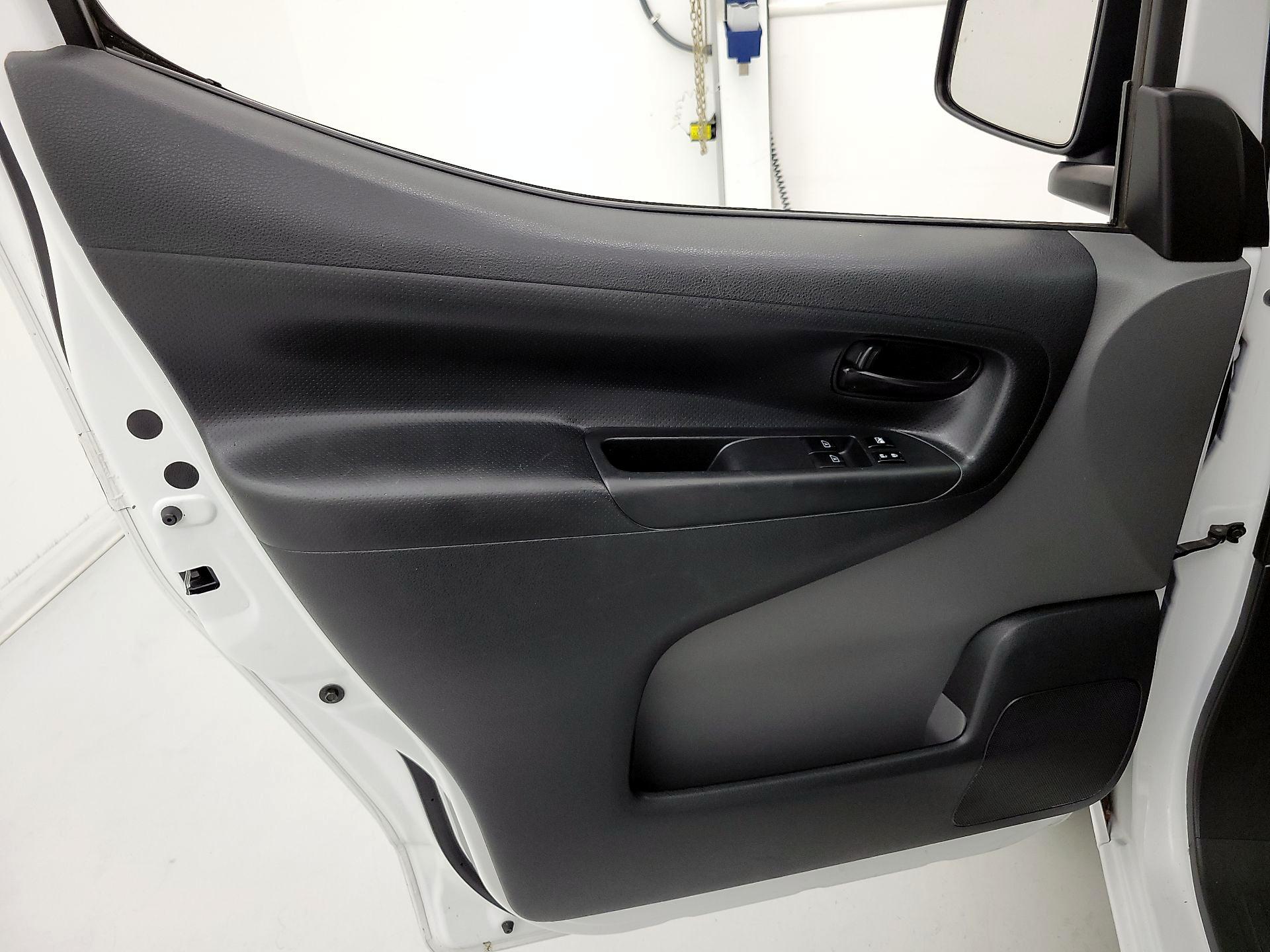 Thumbnail: 2017 Nissan NV200 - 12