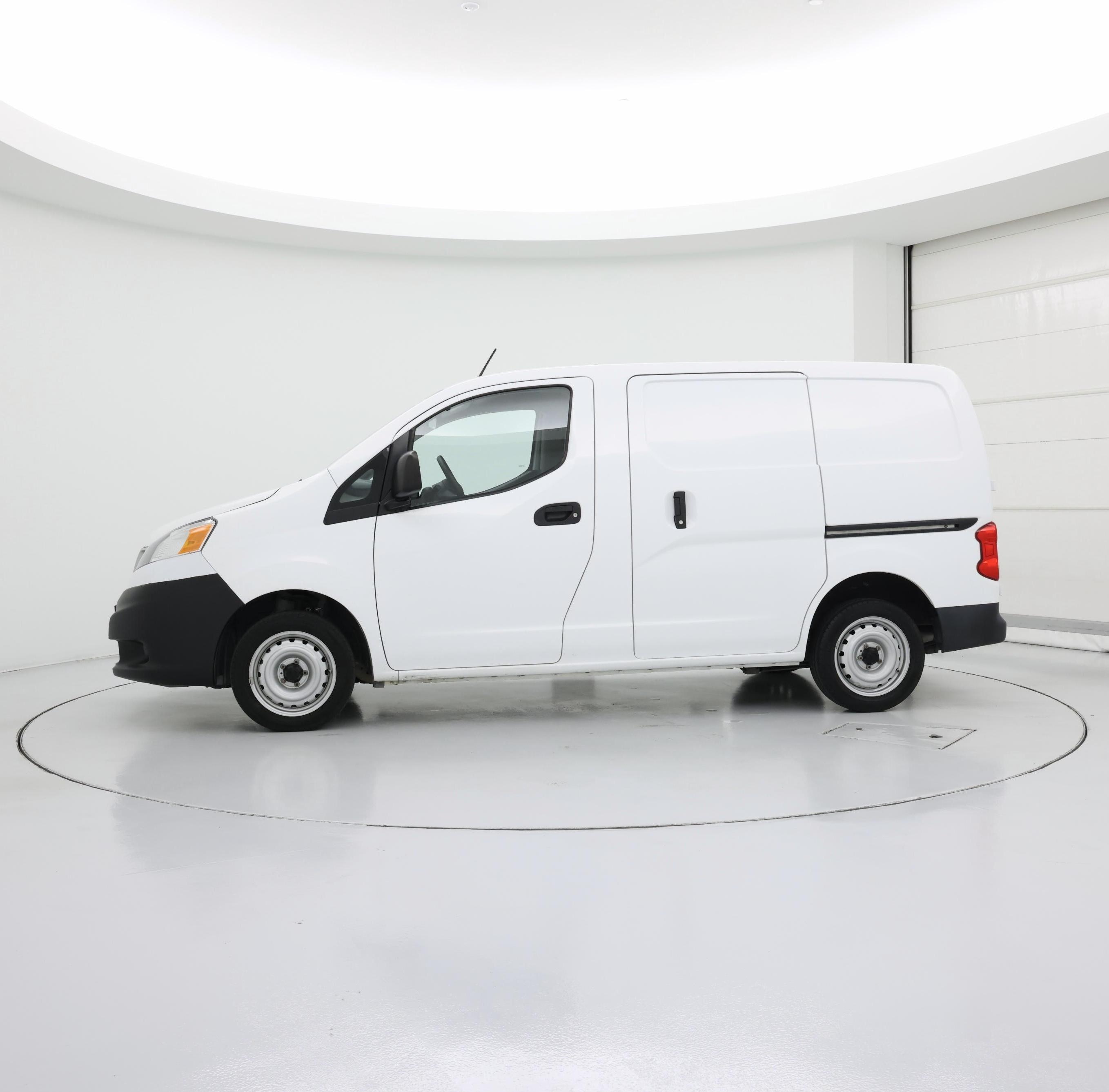 Thumbnail: 2017 Nissan NV200 - 3