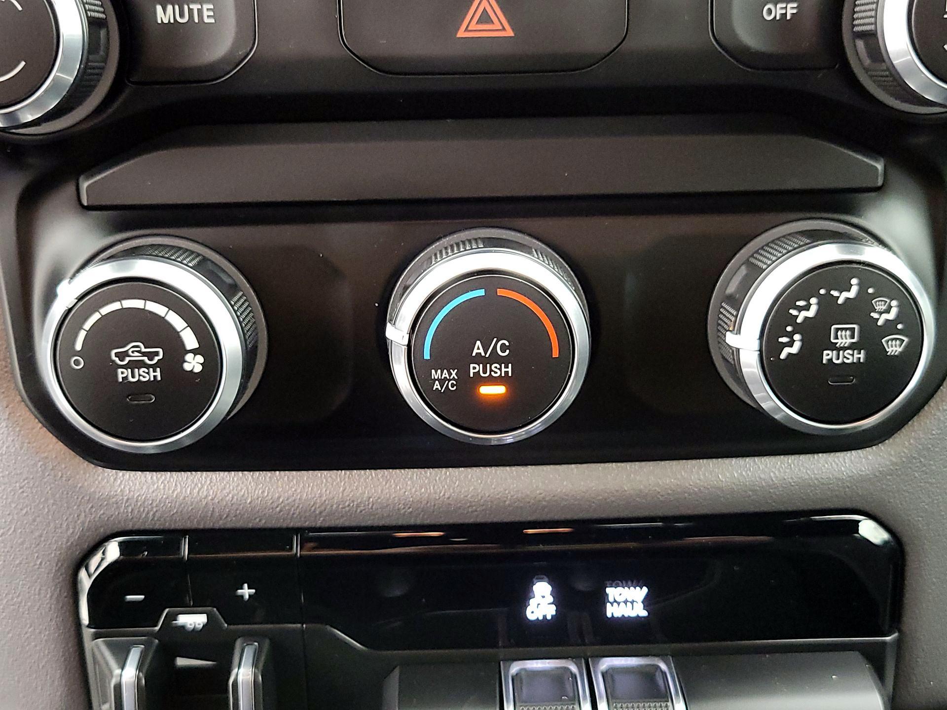 Thumbnail: 2019 RAM 1500 - 16