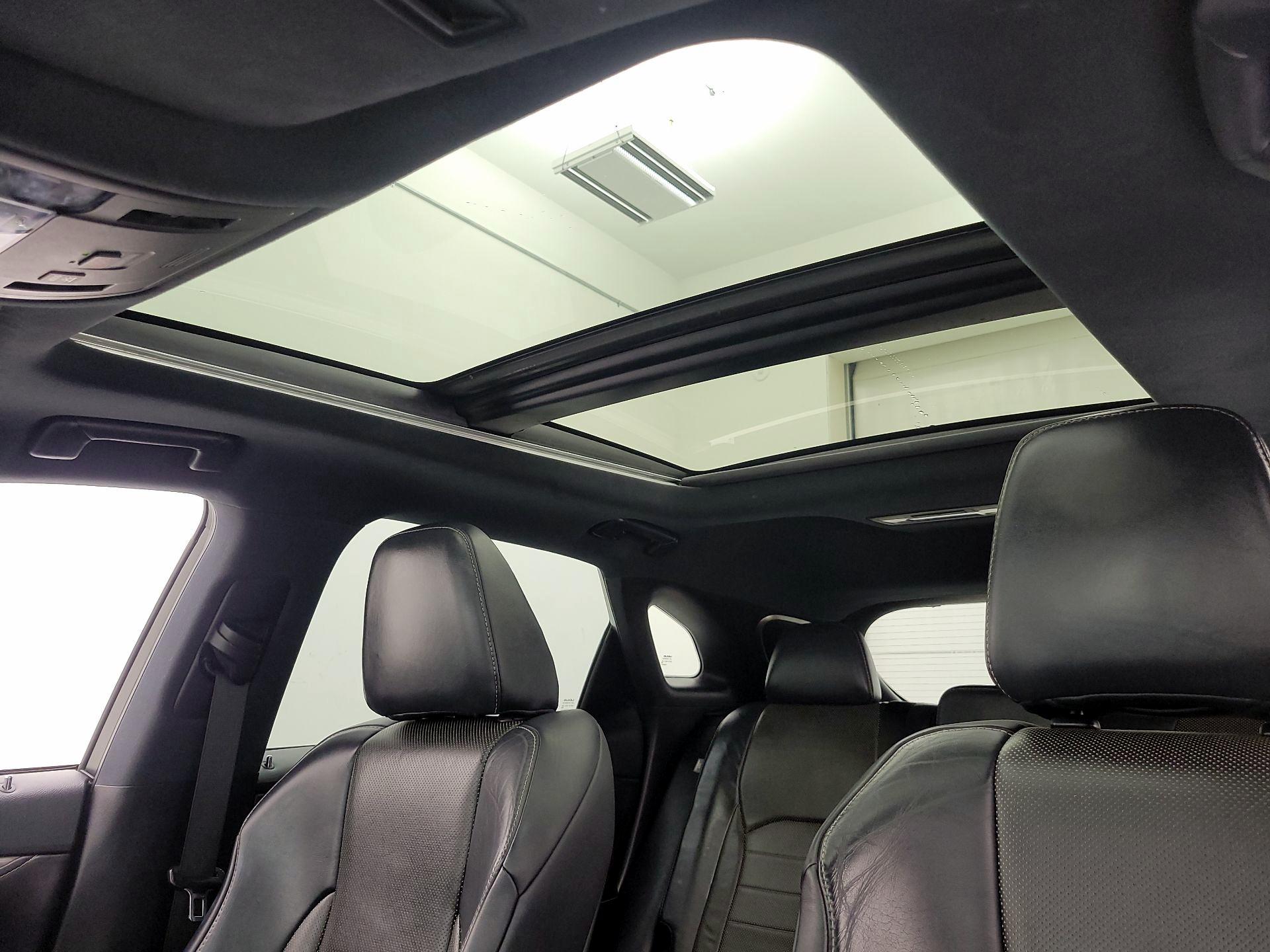 Thumbnail: 2019 Lexus RX - 20