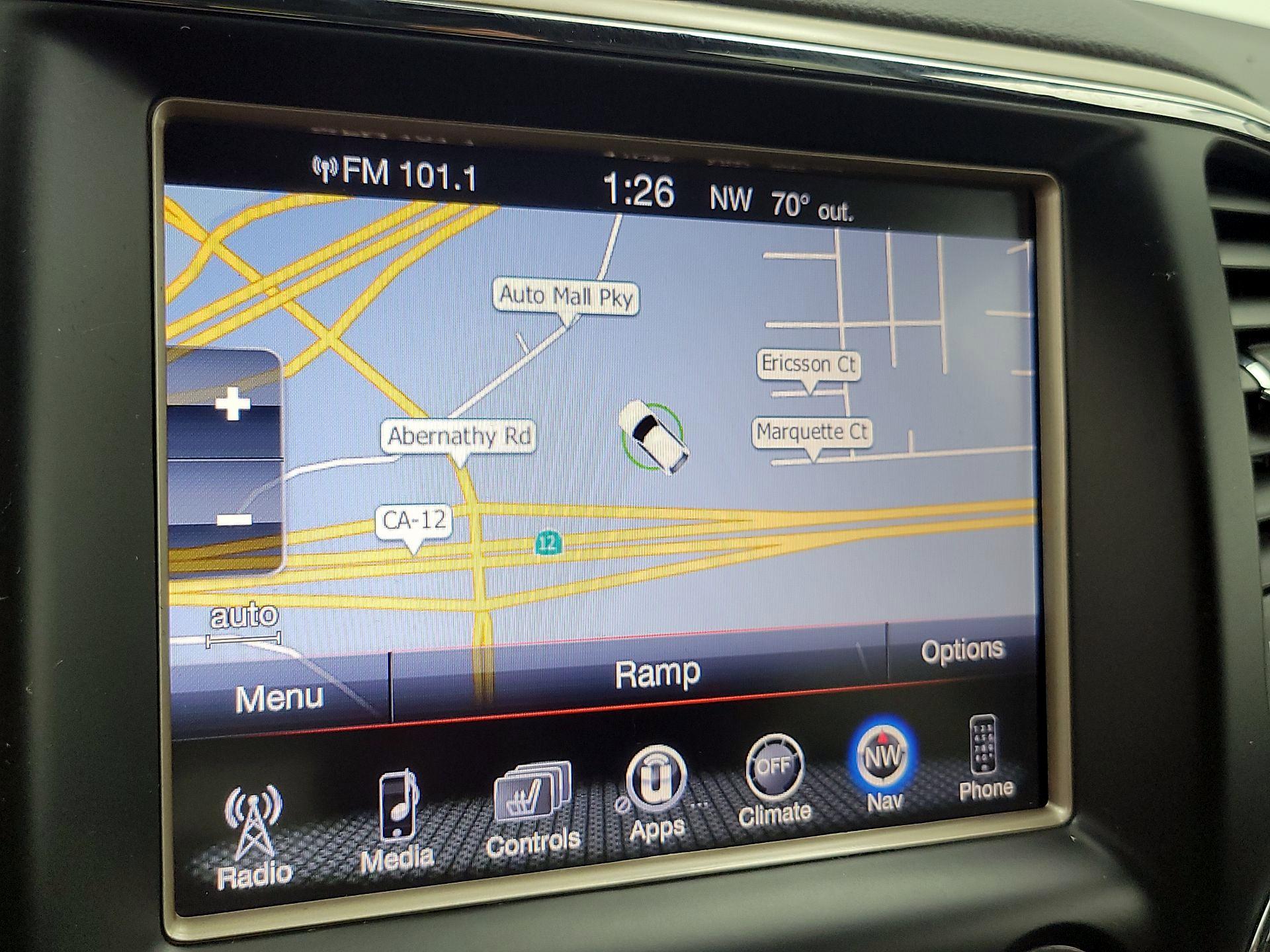 Thumbnail: 2015 Jeep Grand Cherokee - 14