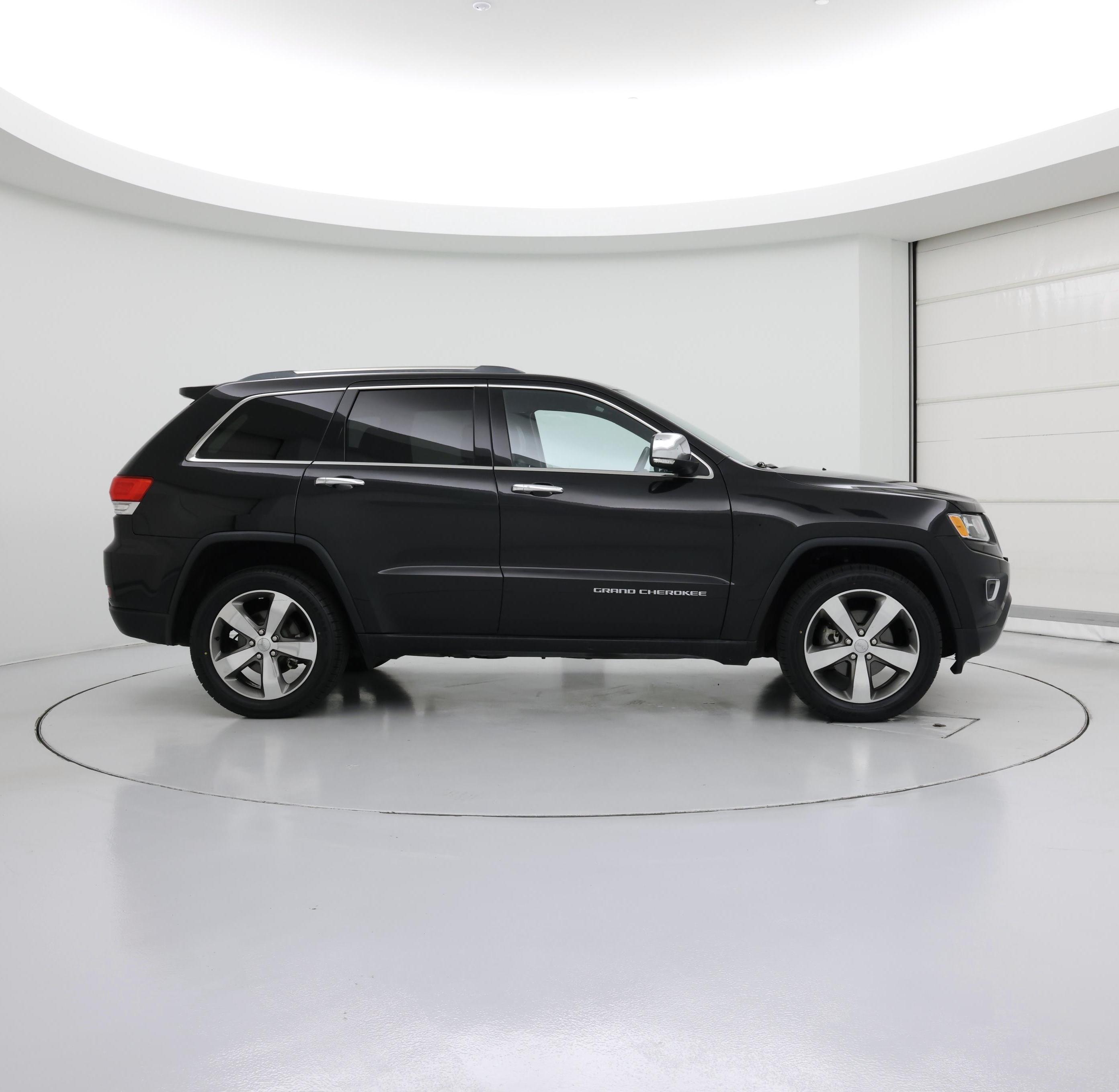 Thumbnail: 2015 Jeep Grand Cherokee - 7