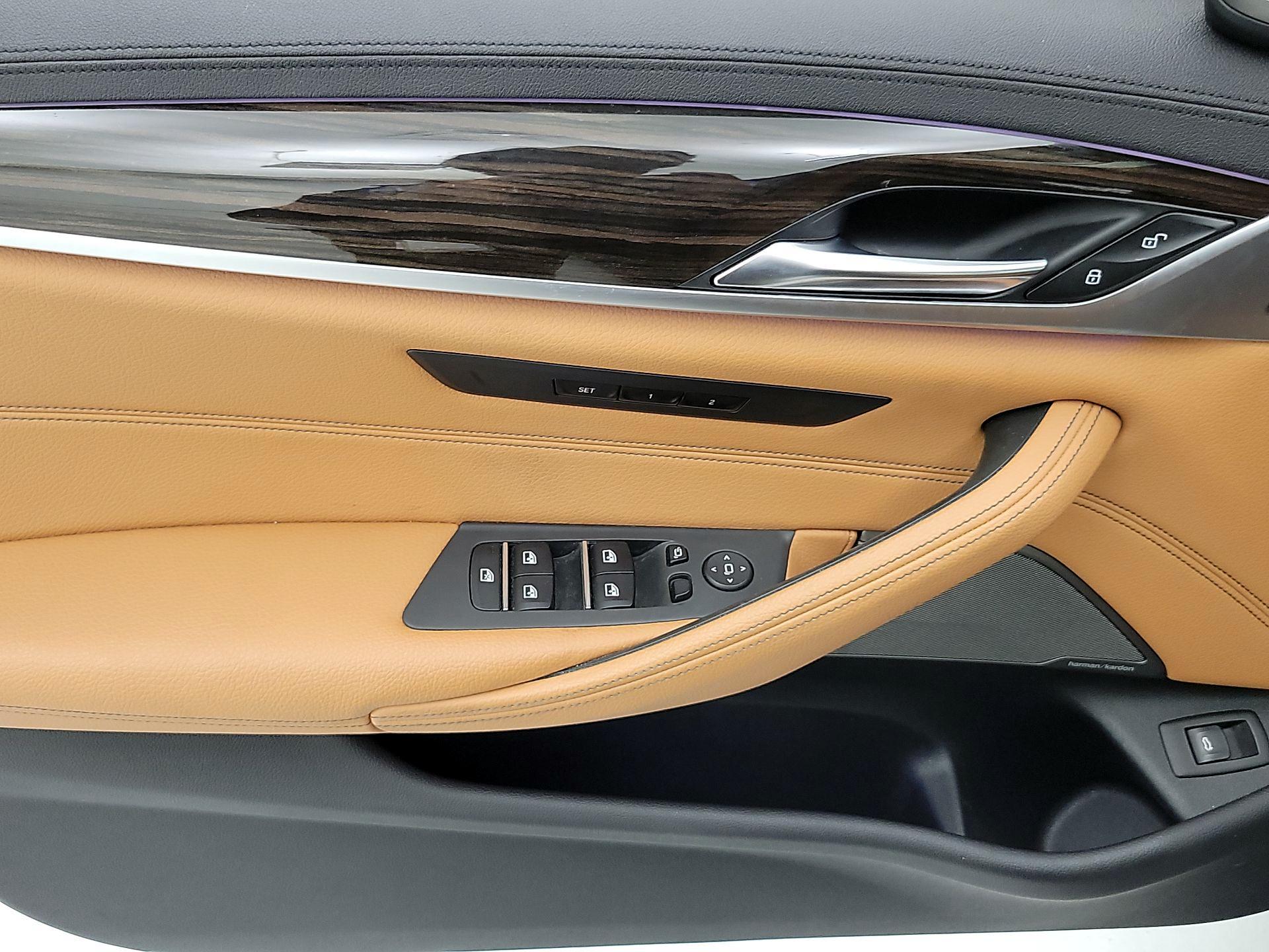 Thumbnail: 2020 BMW 5 Series - 12