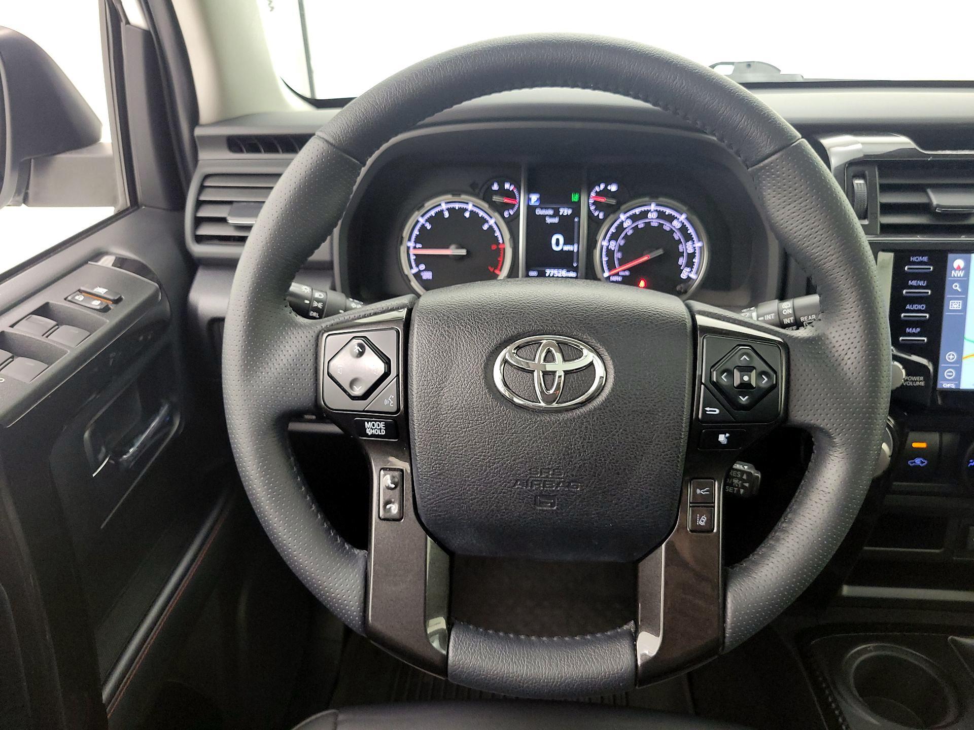 Thumbnail: 2021 Toyota 4Runner - 10