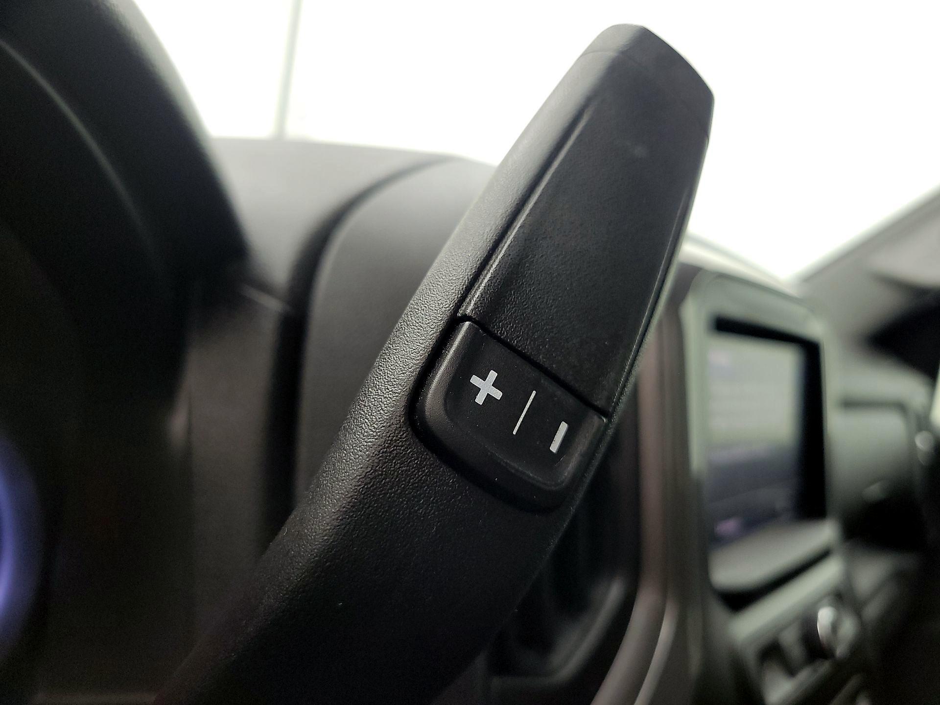 Thumbnail: 2021 Chevrolet Silverado 1500 - 17