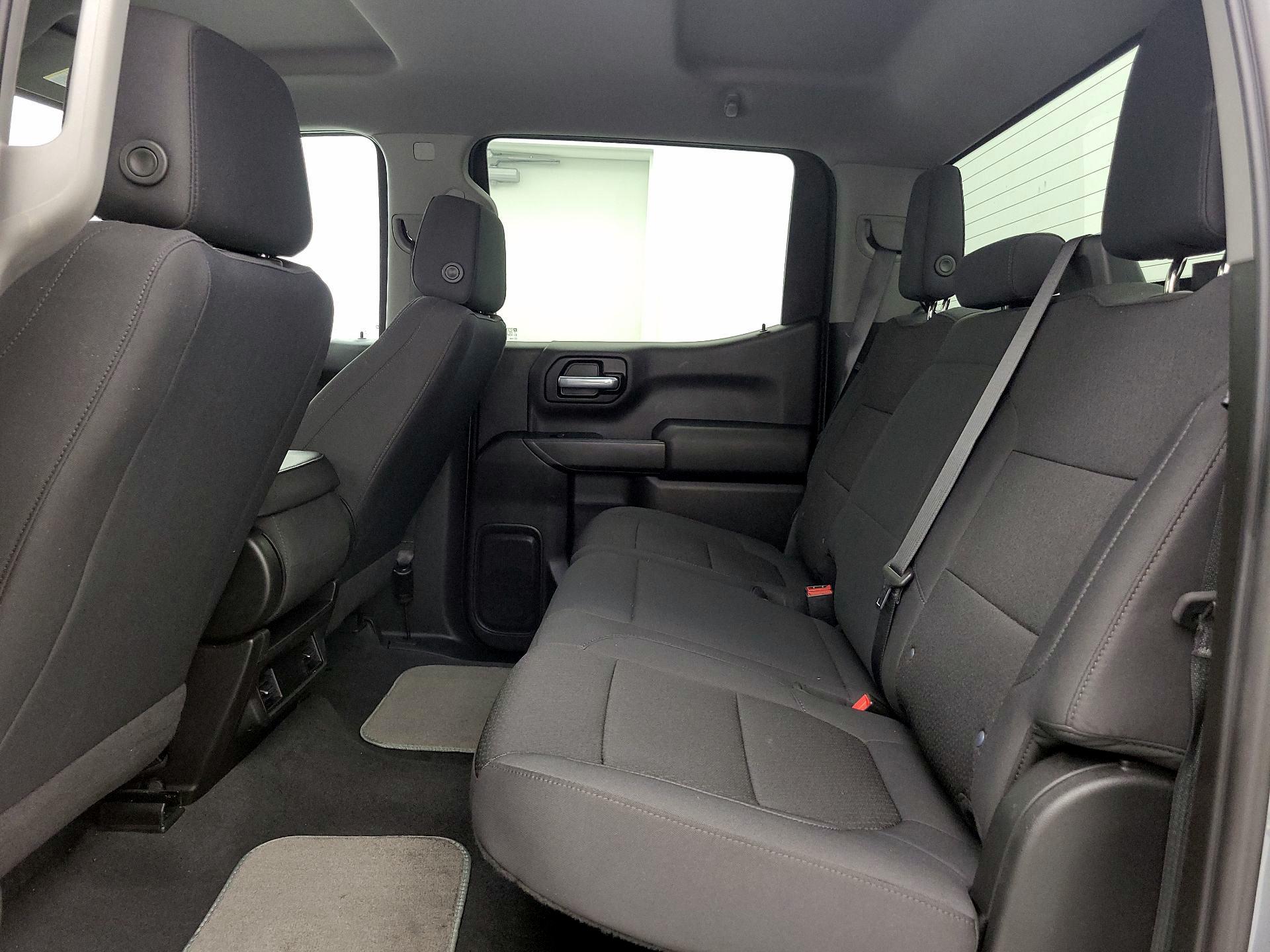 Thumbnail: 2021 Chevrolet Silverado 1500 - 19