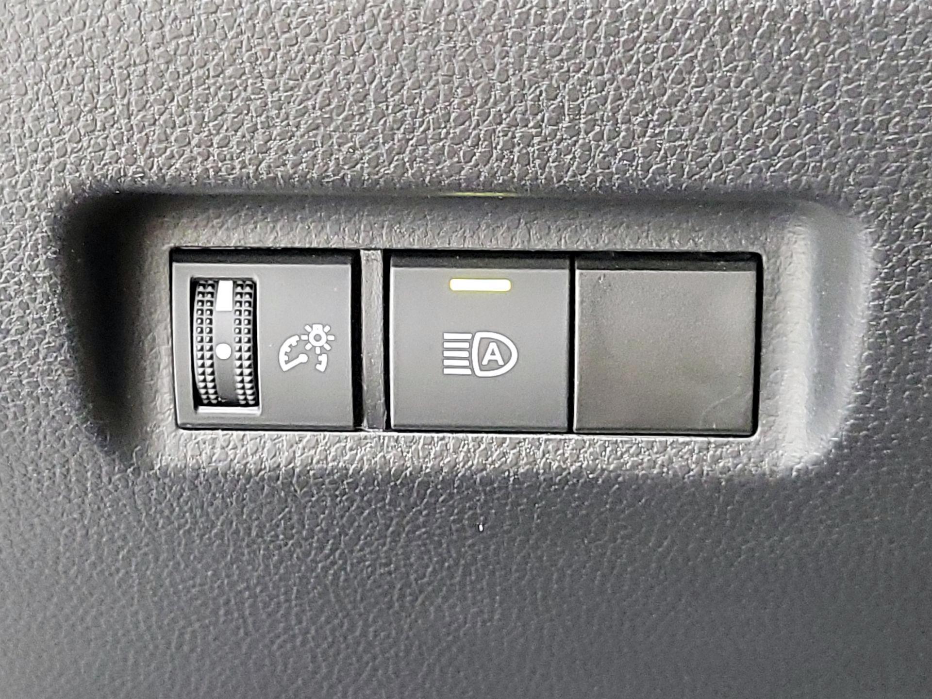 Thumbnail: 2024 Toyota RAV4 - 13