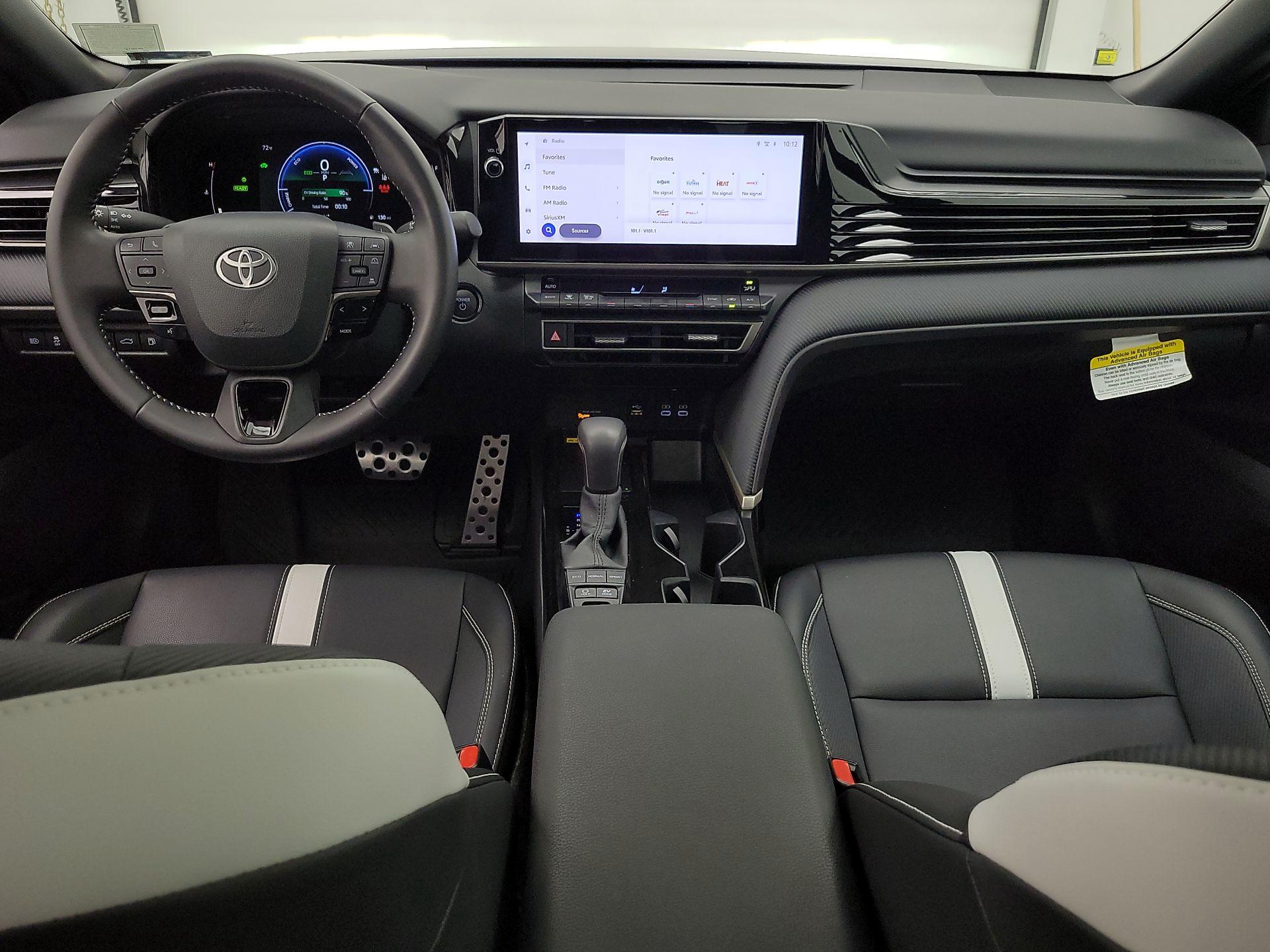 Thumbnail: 2025 Toyota Camry - 9