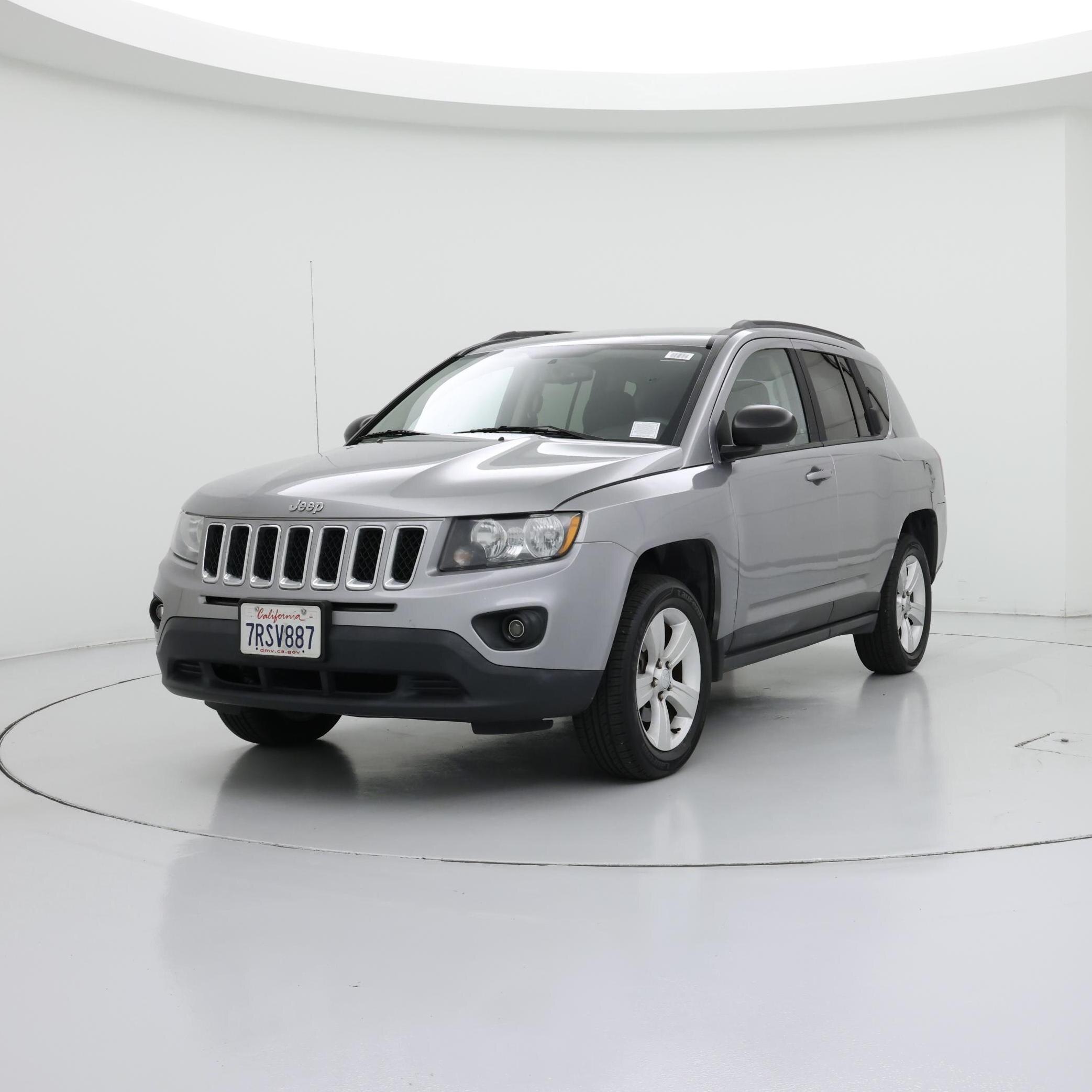 Thumbnail: 2016 Jeep Compass - 4