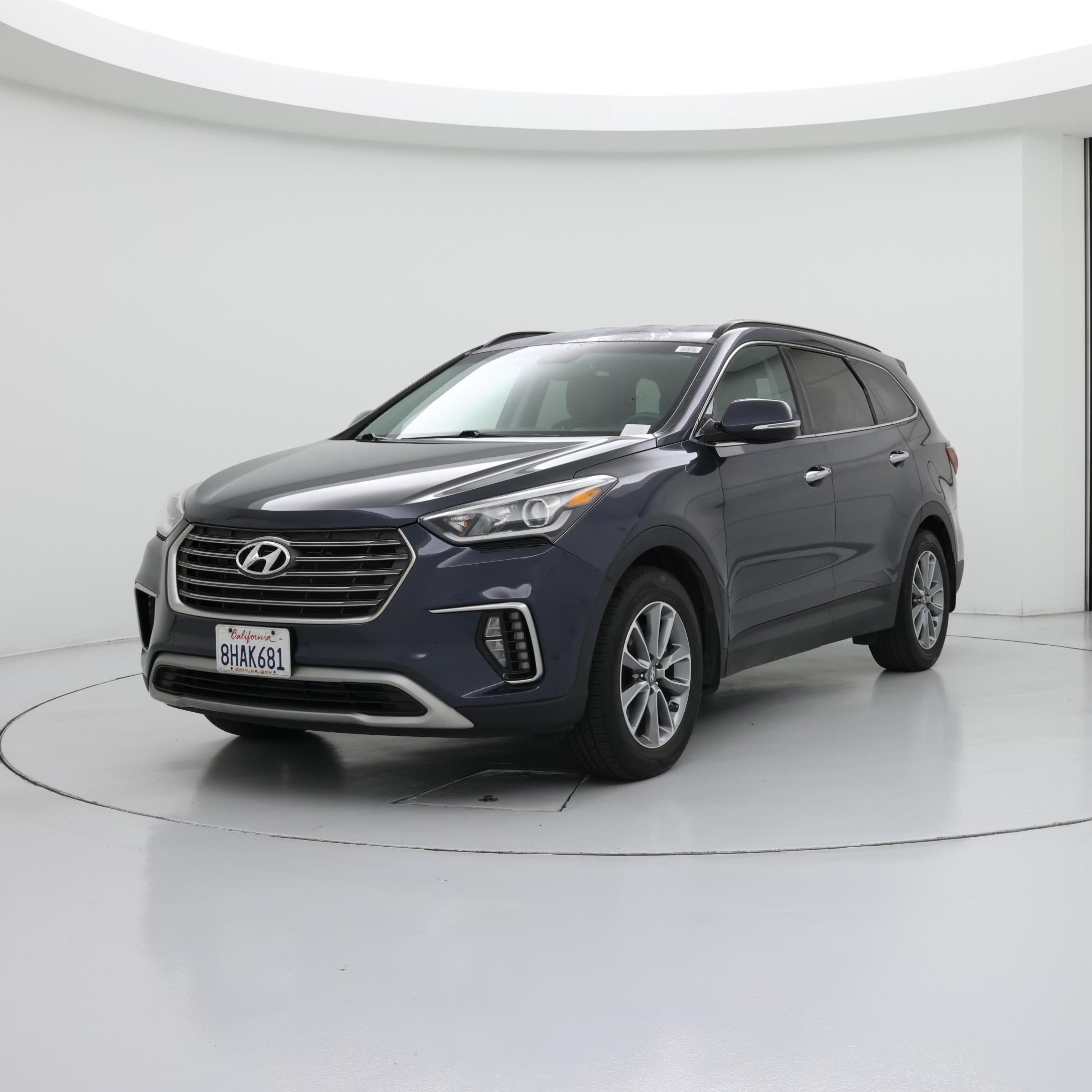 Thumbnail: 2019 Hyundai Santa Fe - 4