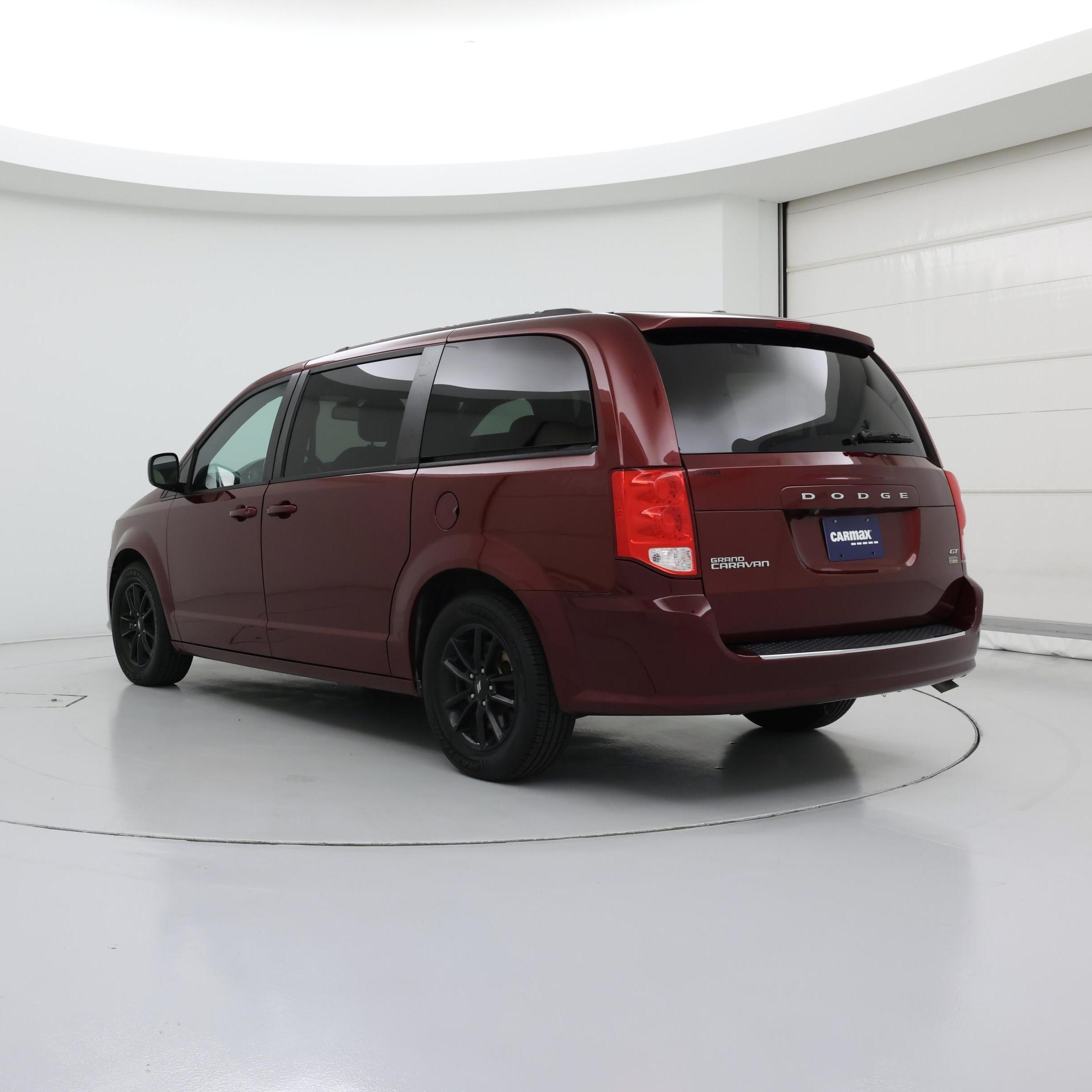 Thumbnail: 2019 Dodge Grand Caravan - 2