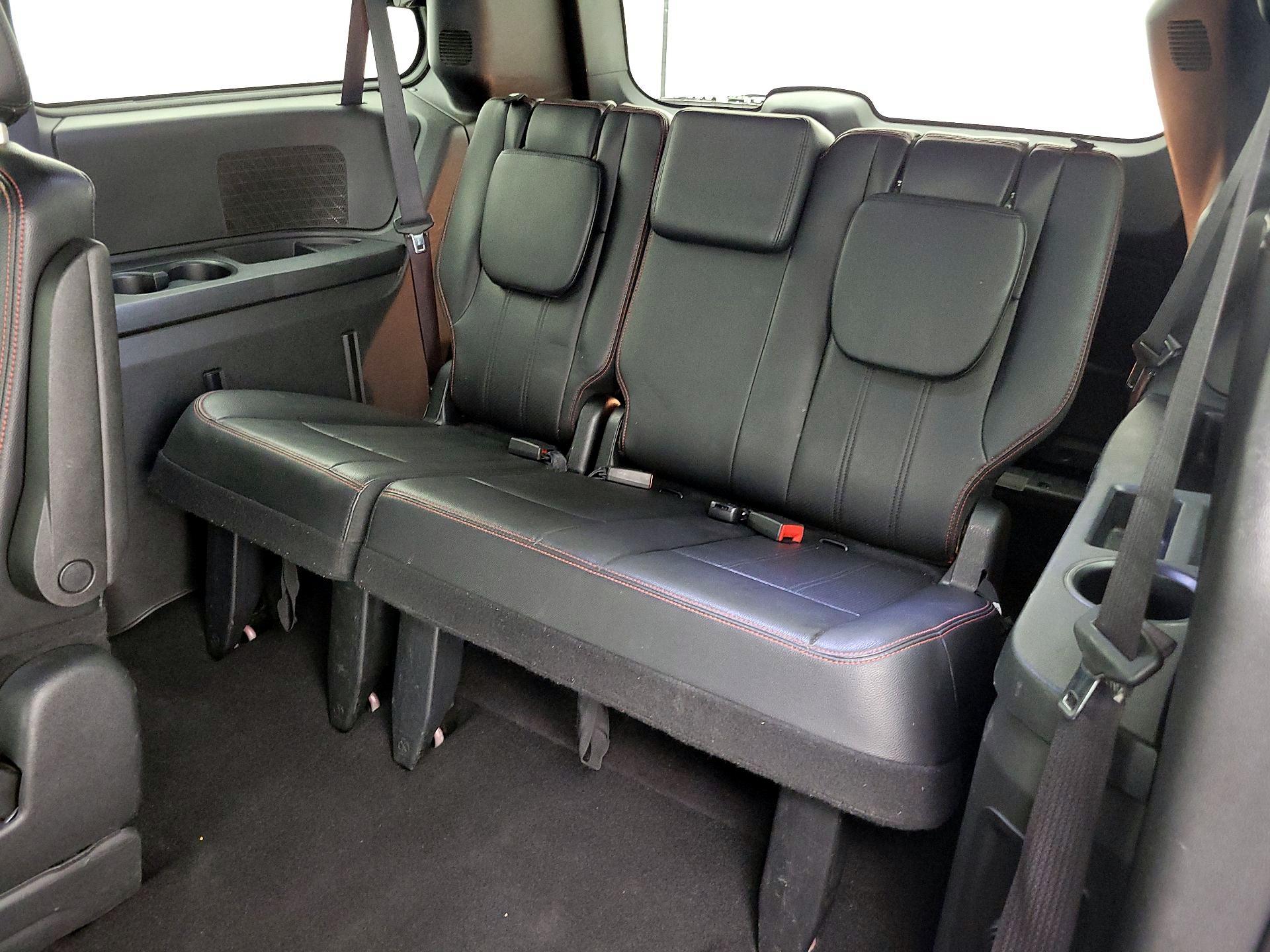 Thumbnail: 2019 Dodge Grand Caravan - 20