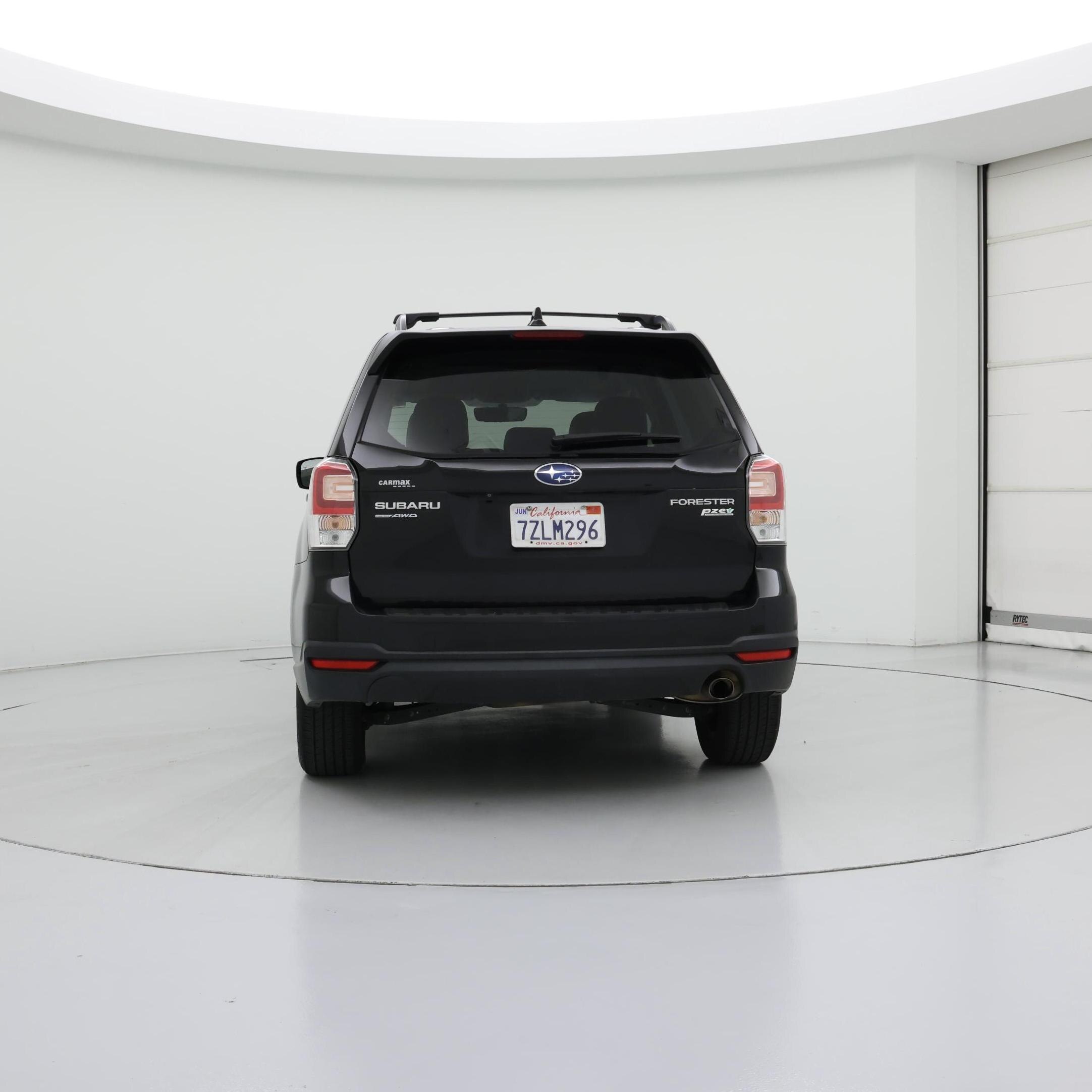 Thumbnail: 2017 Subaru Forester - 6