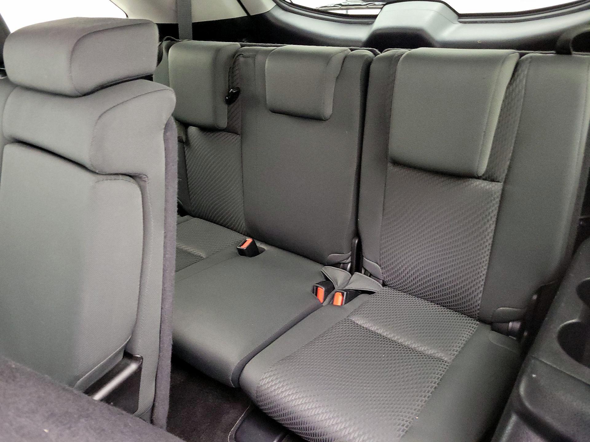 Thumbnail: 2019 Toyota Highlander - 20