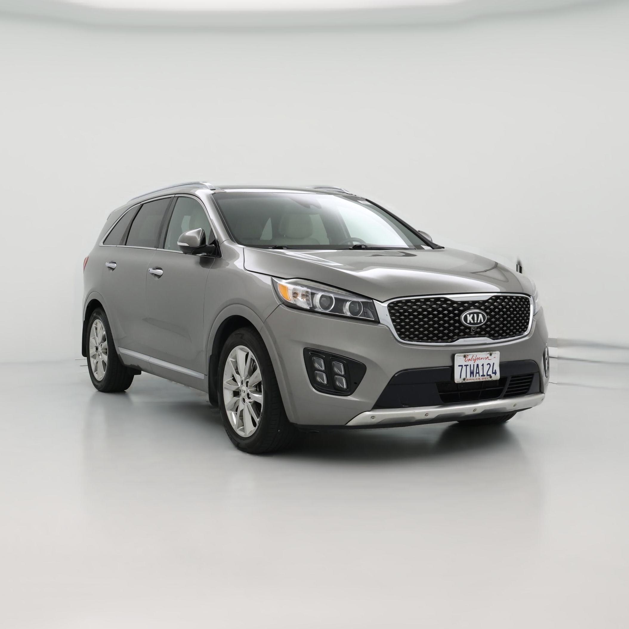 Thumbnail: 2016 Kia Sorento - 1
