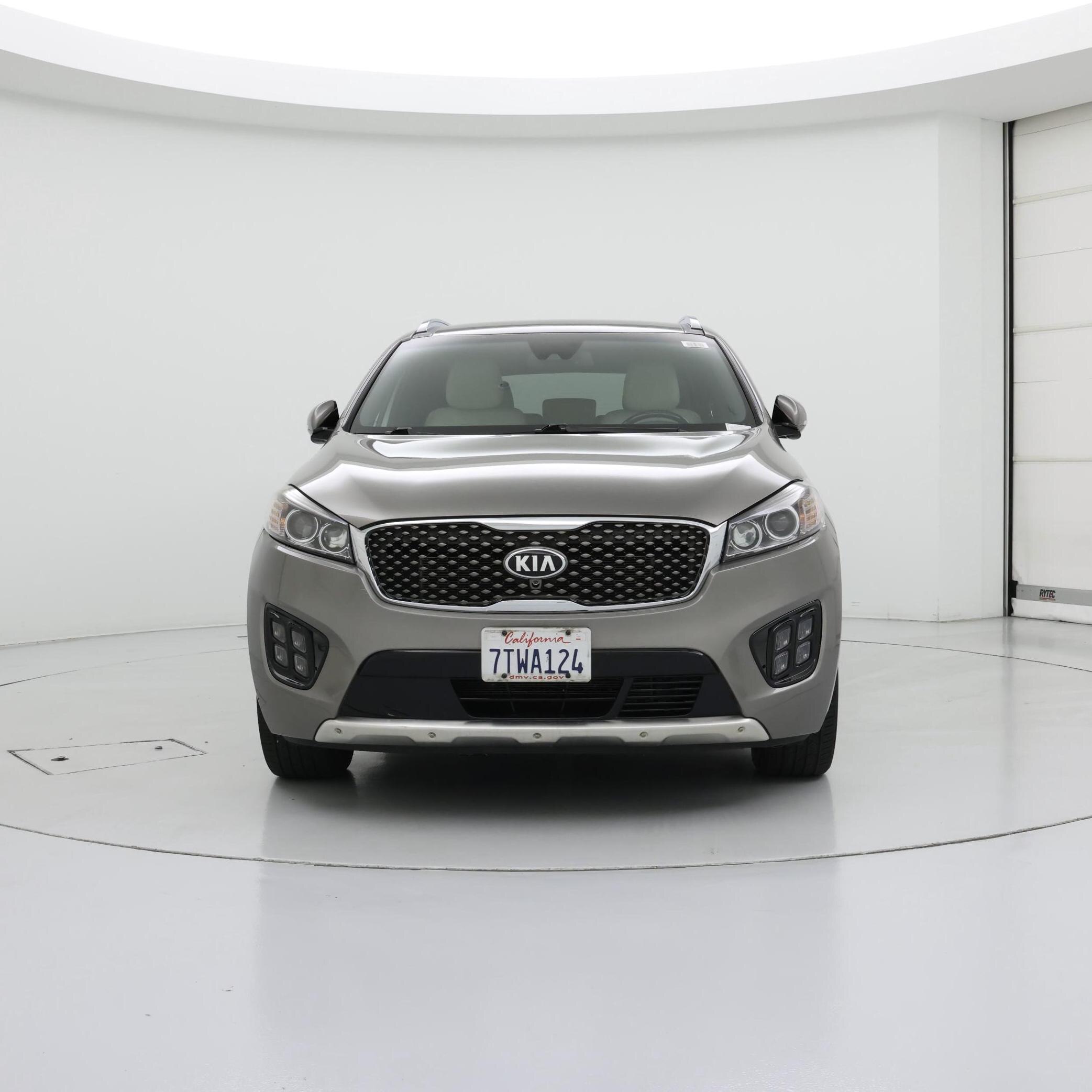 Thumbnail: 2016 Kia Sorento - 5