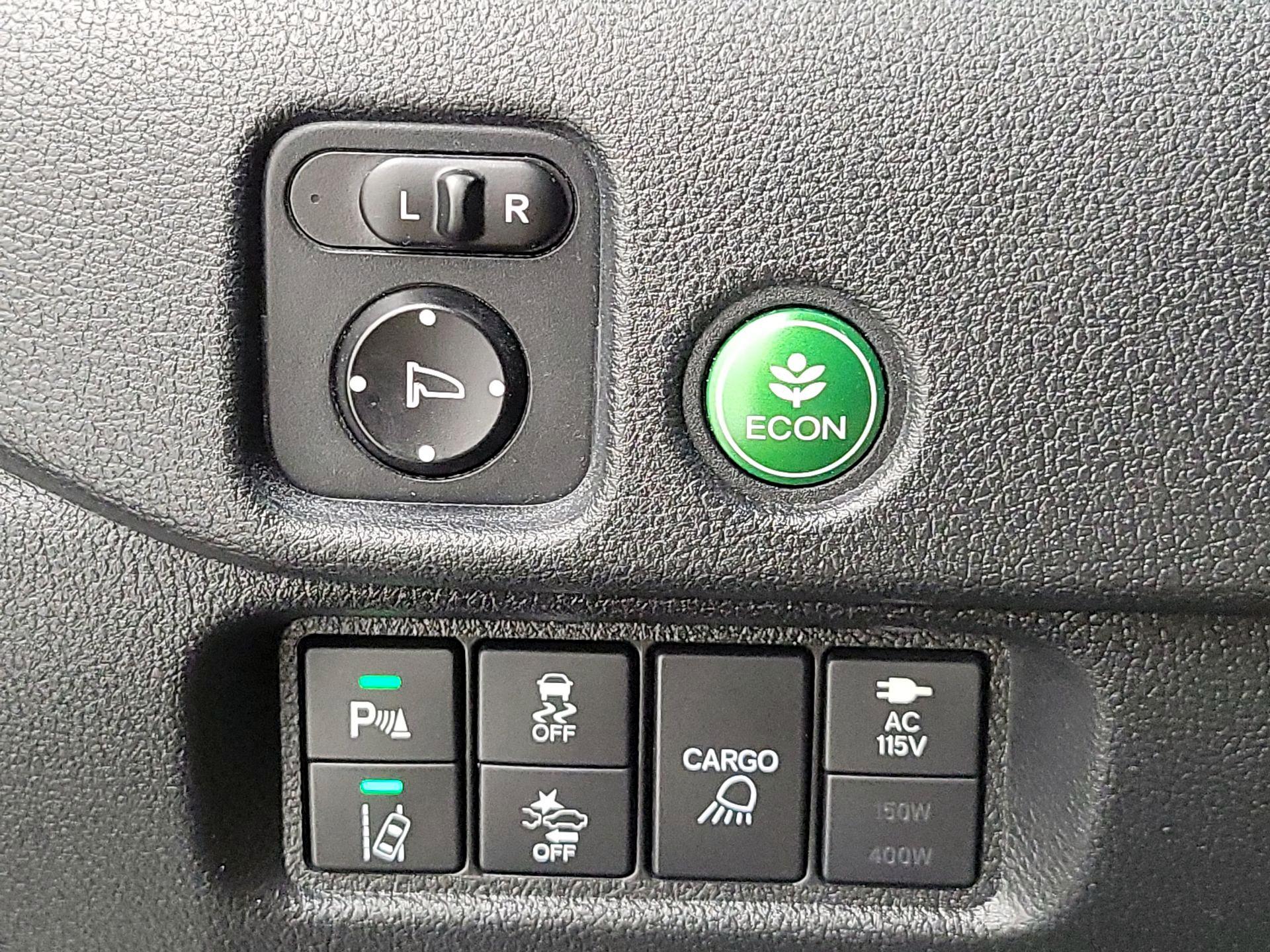 Thumbnail: 2020 Honda Ridgeline - 13