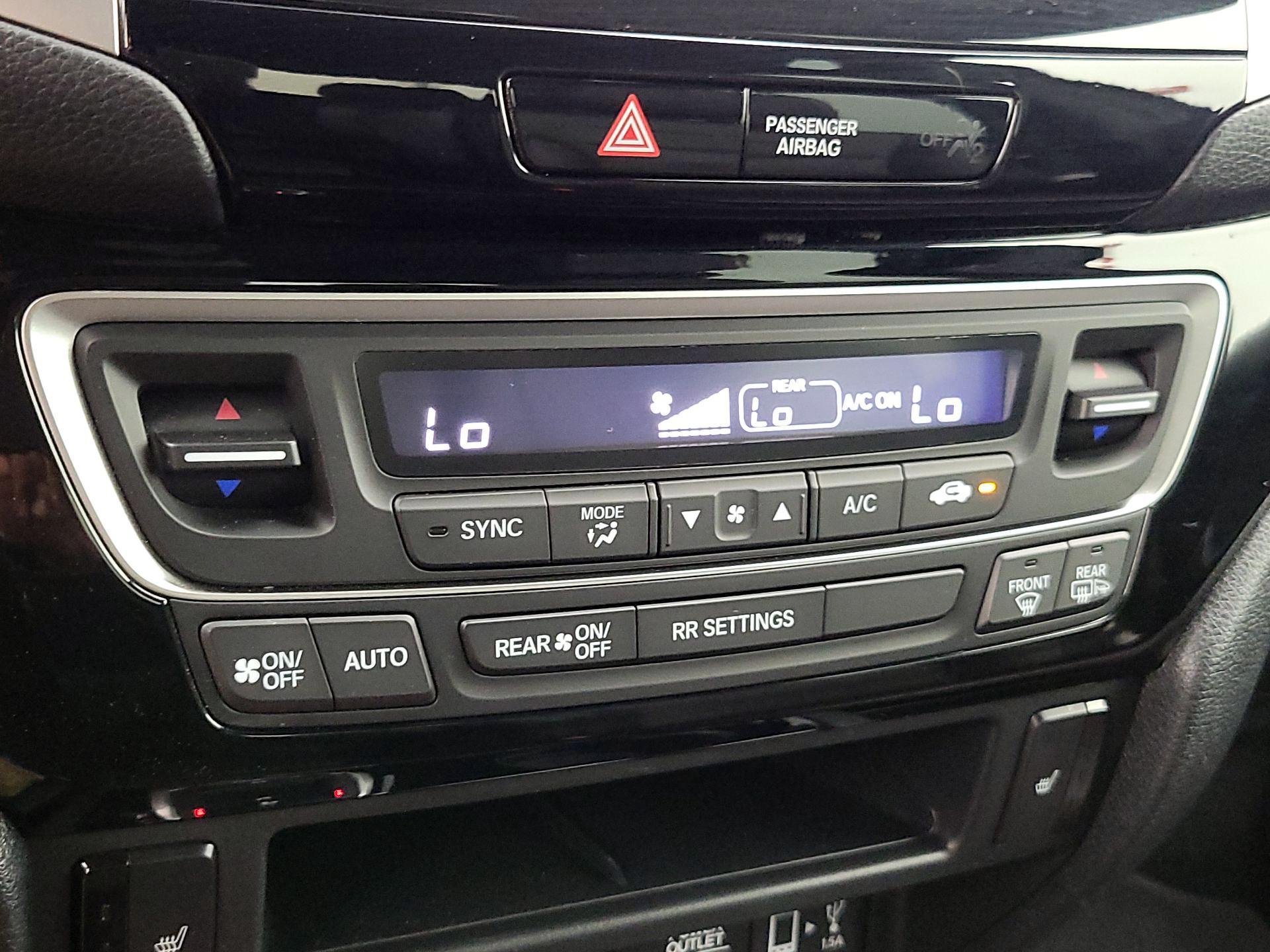 Thumbnail: 2020 Honda Ridgeline - 17