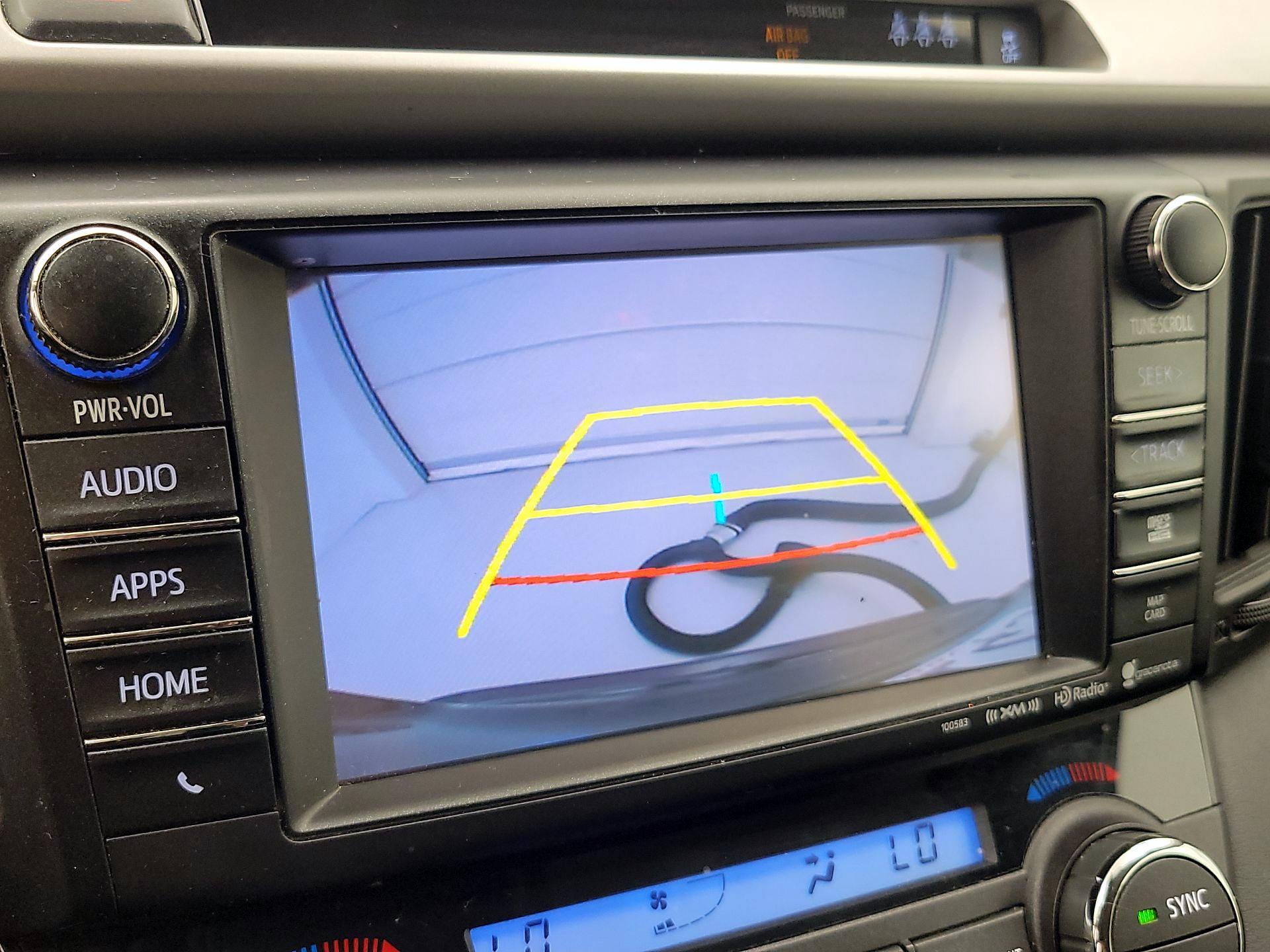 Thumbnail: 2017 Toyota RAV4 - 15