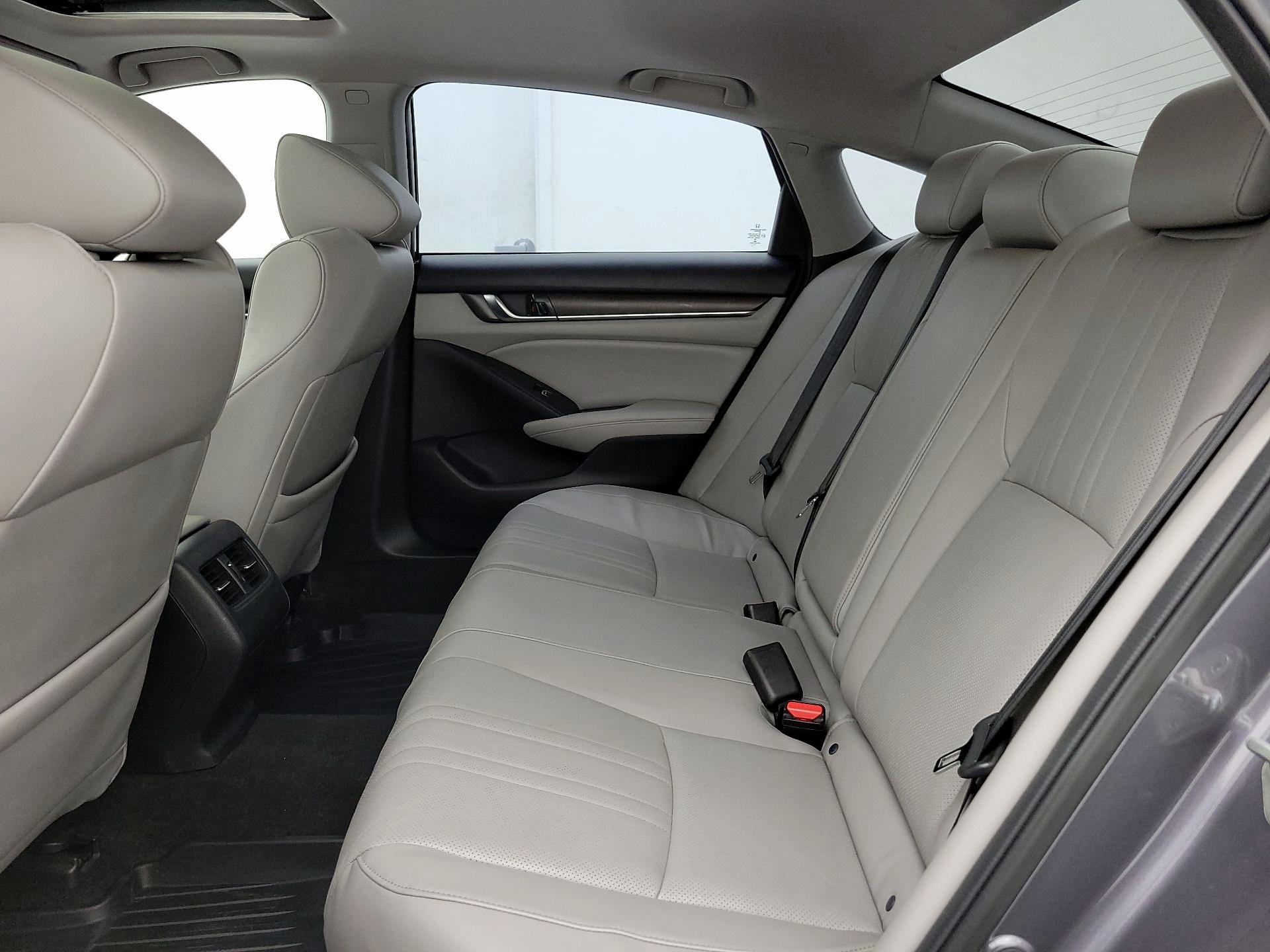 Thumbnail: 2018 Honda Accord - 20