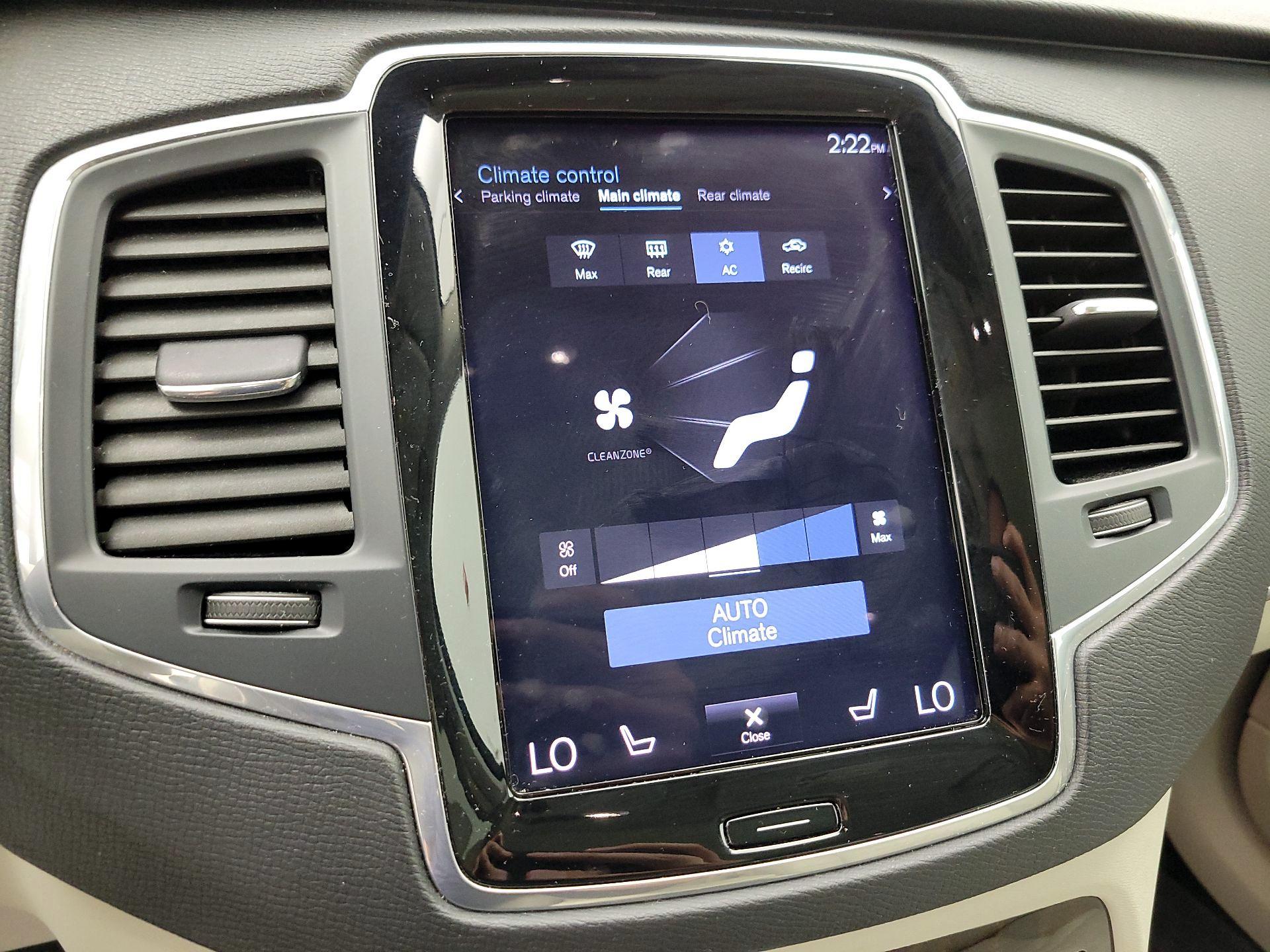 Thumbnail: 2019 Volvo XC90 - 17