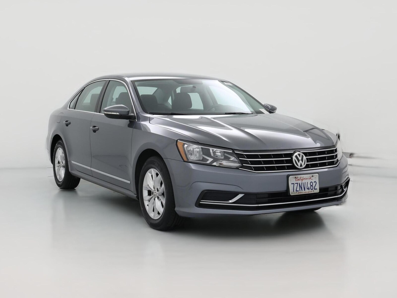 2017 Volkswagen Passat S