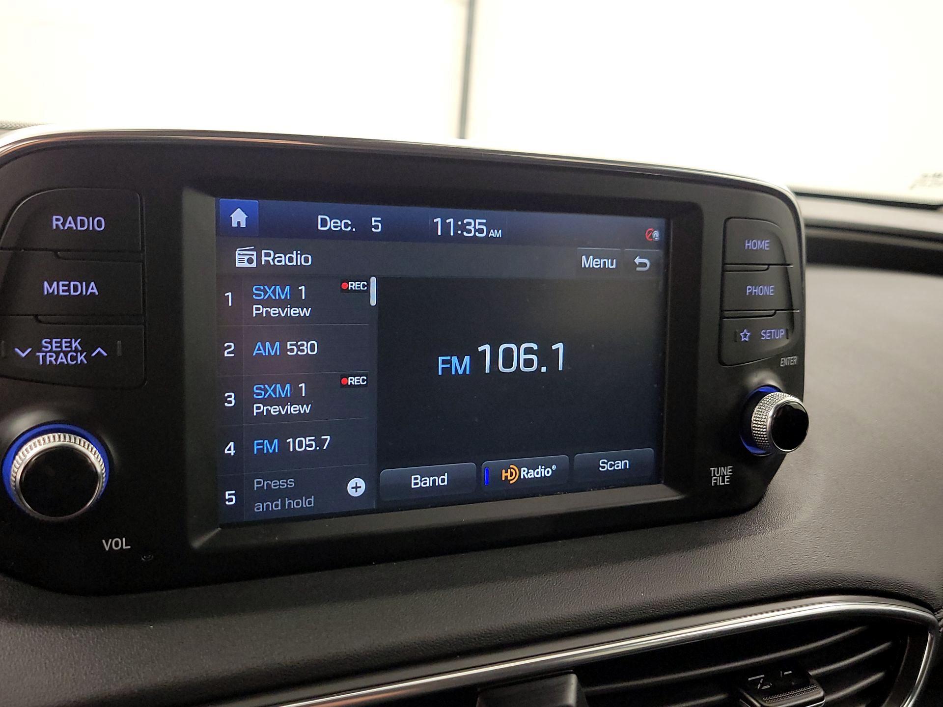 Thumbnail: 2020 Hyundai Santa Fe - 15