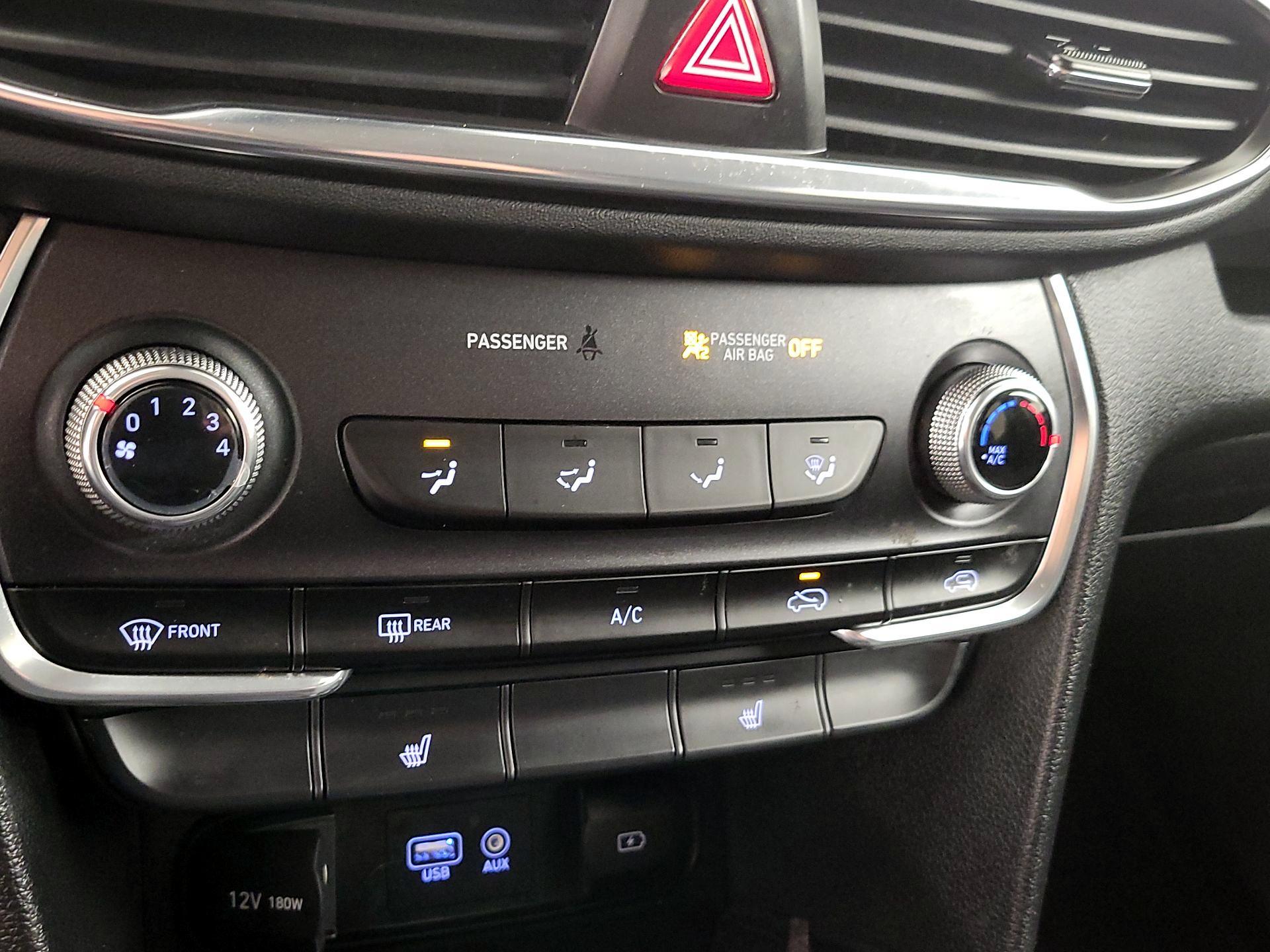 Thumbnail: 2020 Hyundai Santa Fe - 16