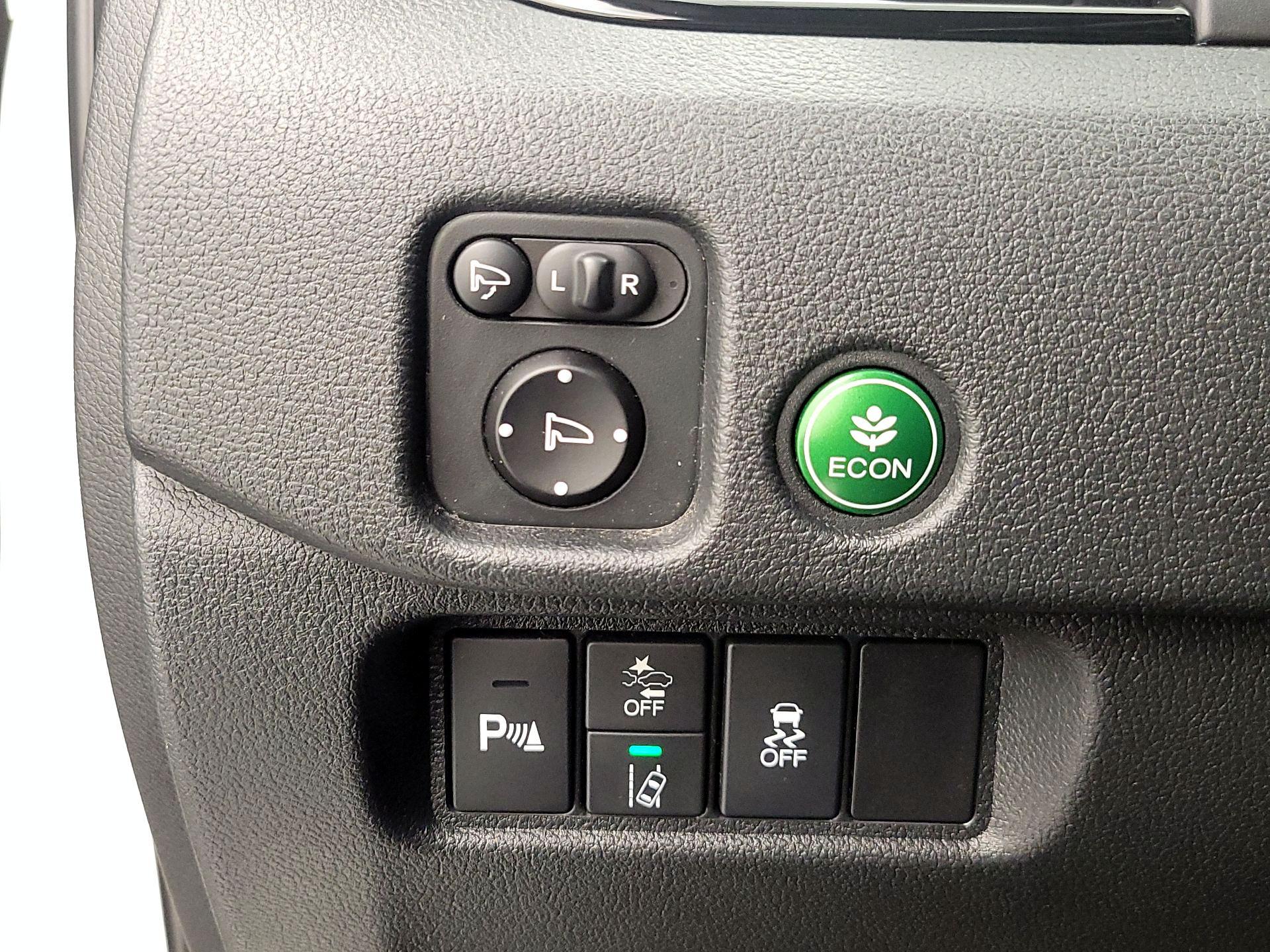 Thumbnail: 2021 Honda Pilot - 13