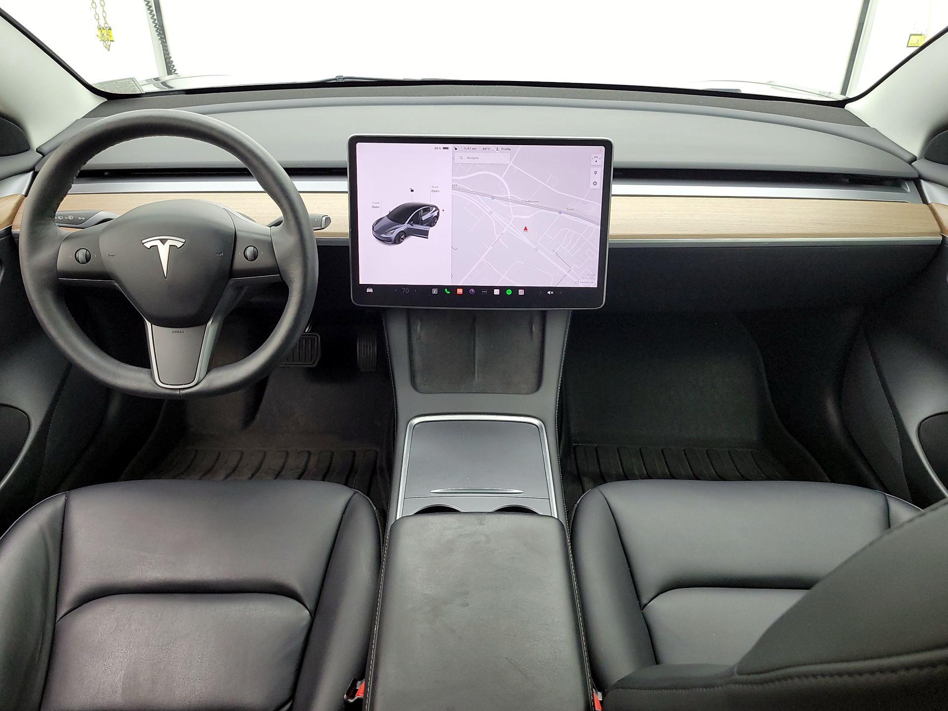 Thumbnail: 2023 Tesla Model 3 - 9