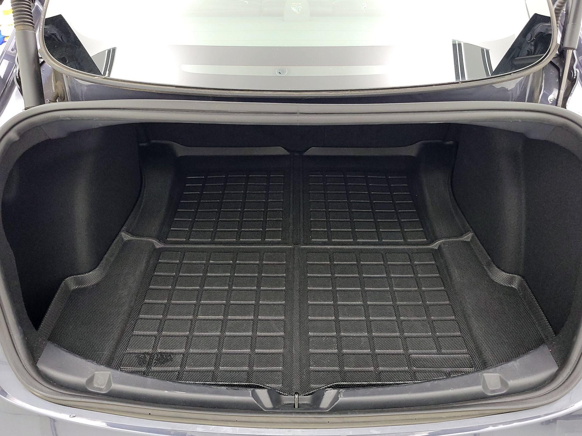 Thumbnail: 2023 Tesla Model 3 - 20