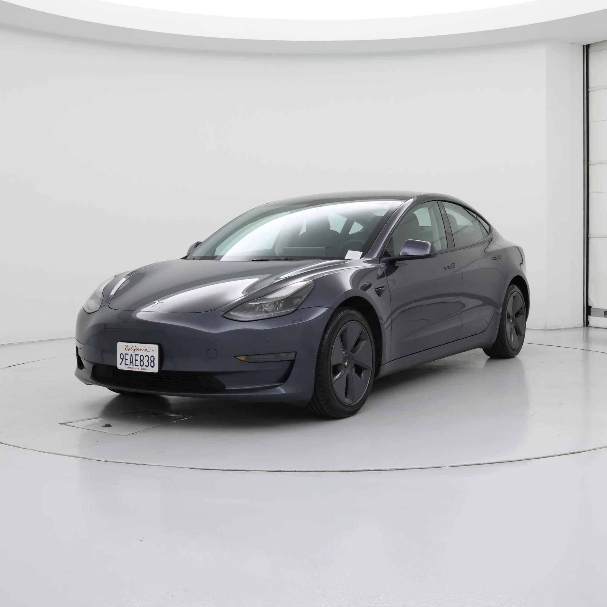 Thumbnail: 2023 Tesla Model 3 - 4