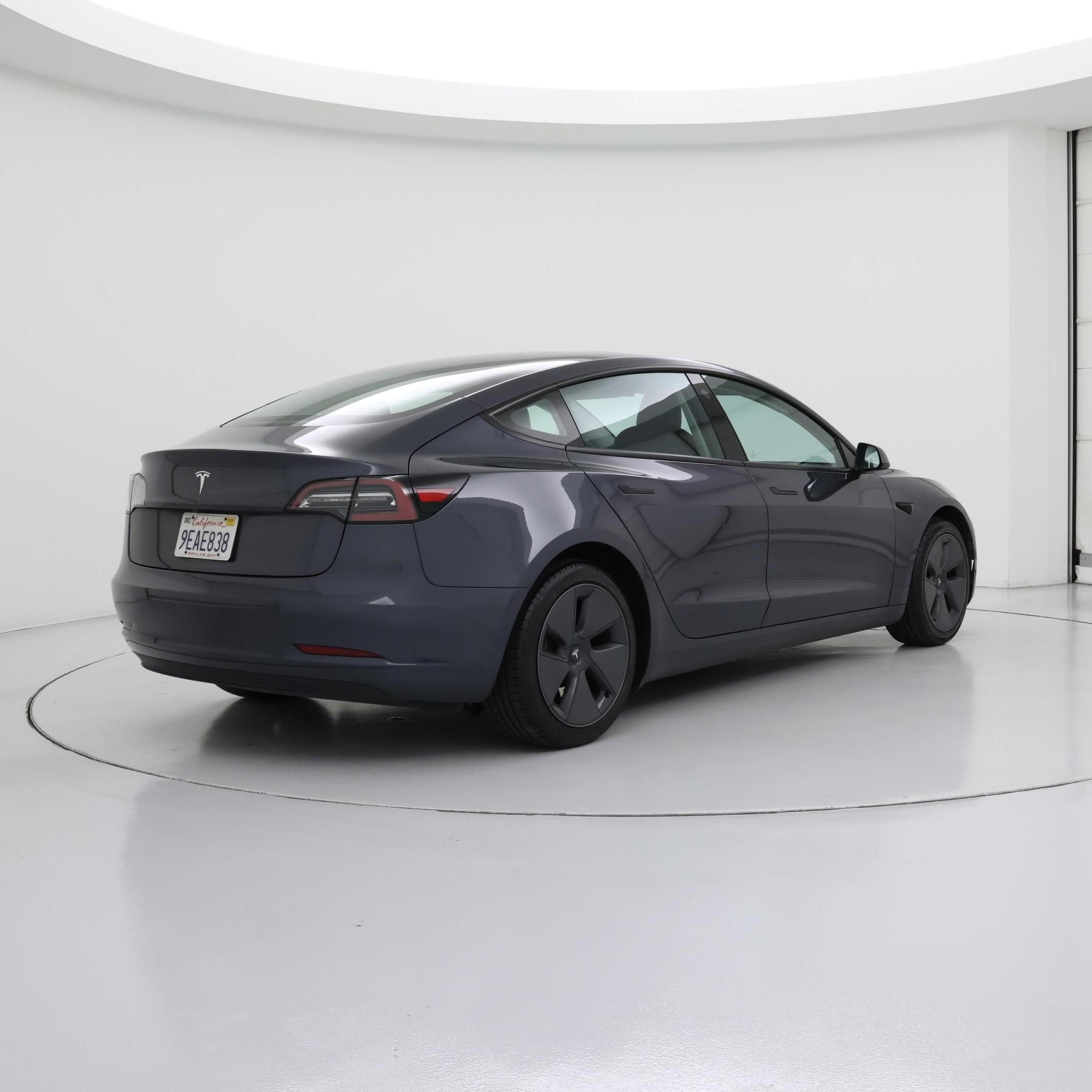 Thumbnail: 2023 Tesla Model 3 - 8