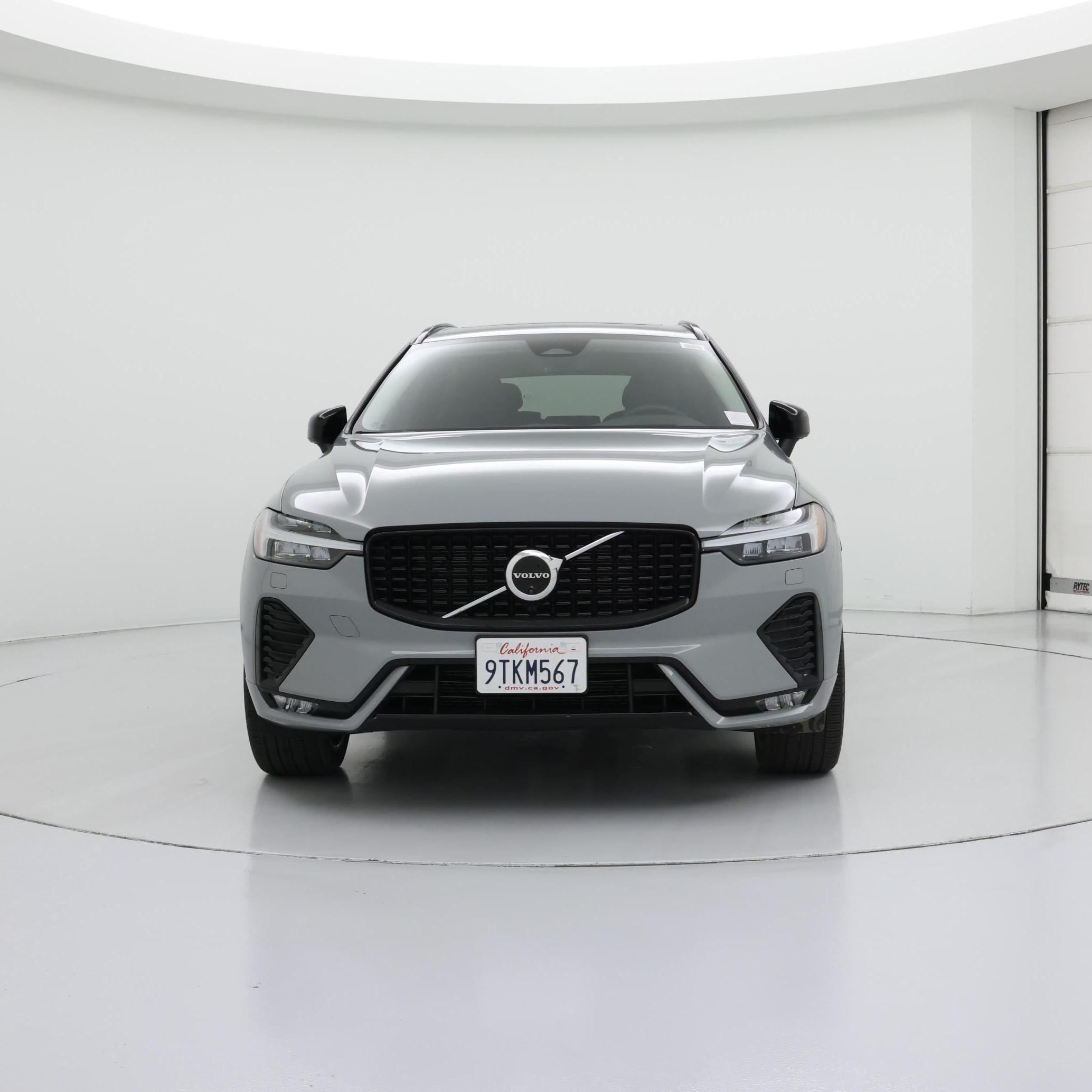 Thumbnail: 2025 Volvo XC60 - 5