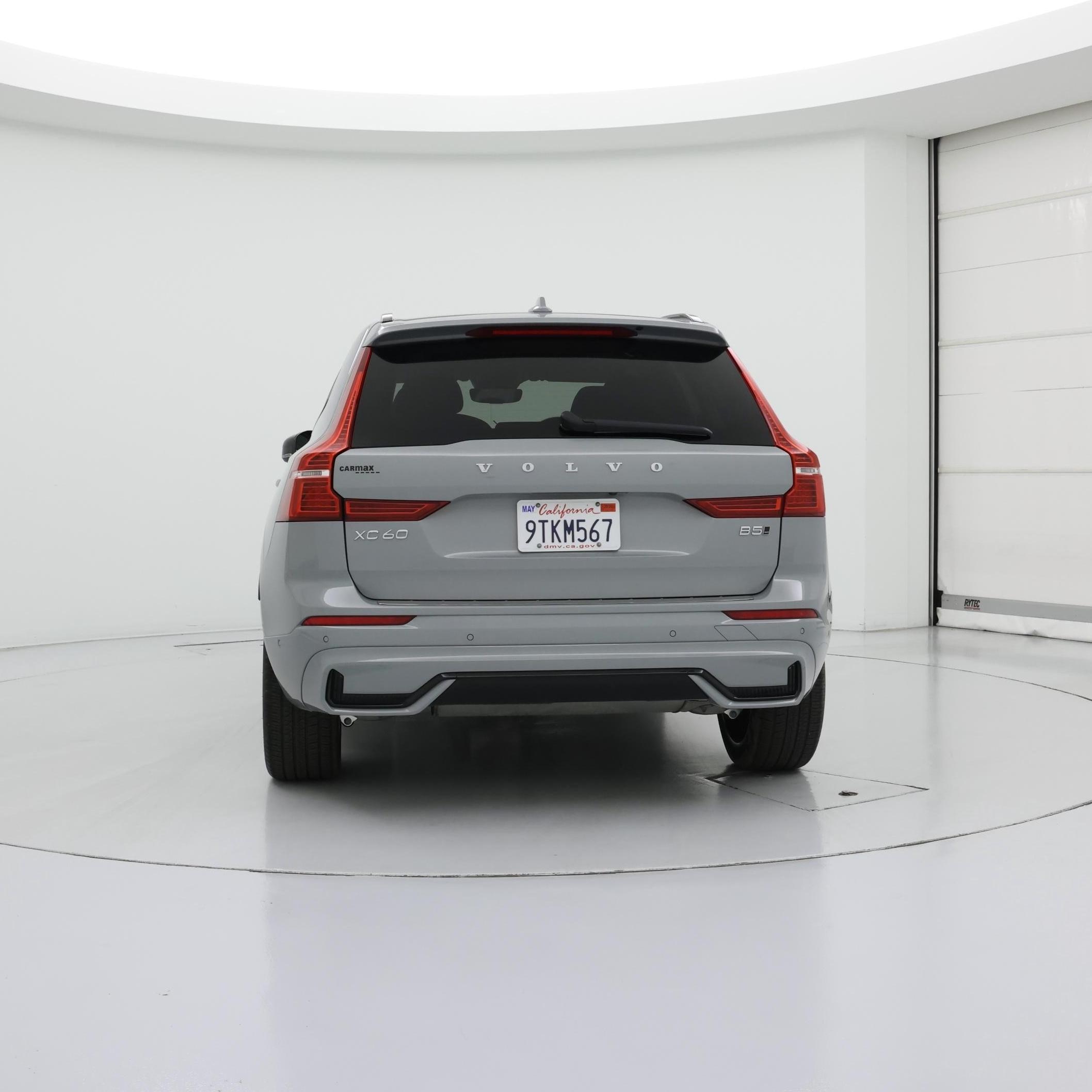Thumbnail: 2025 Volvo XC60 - 6